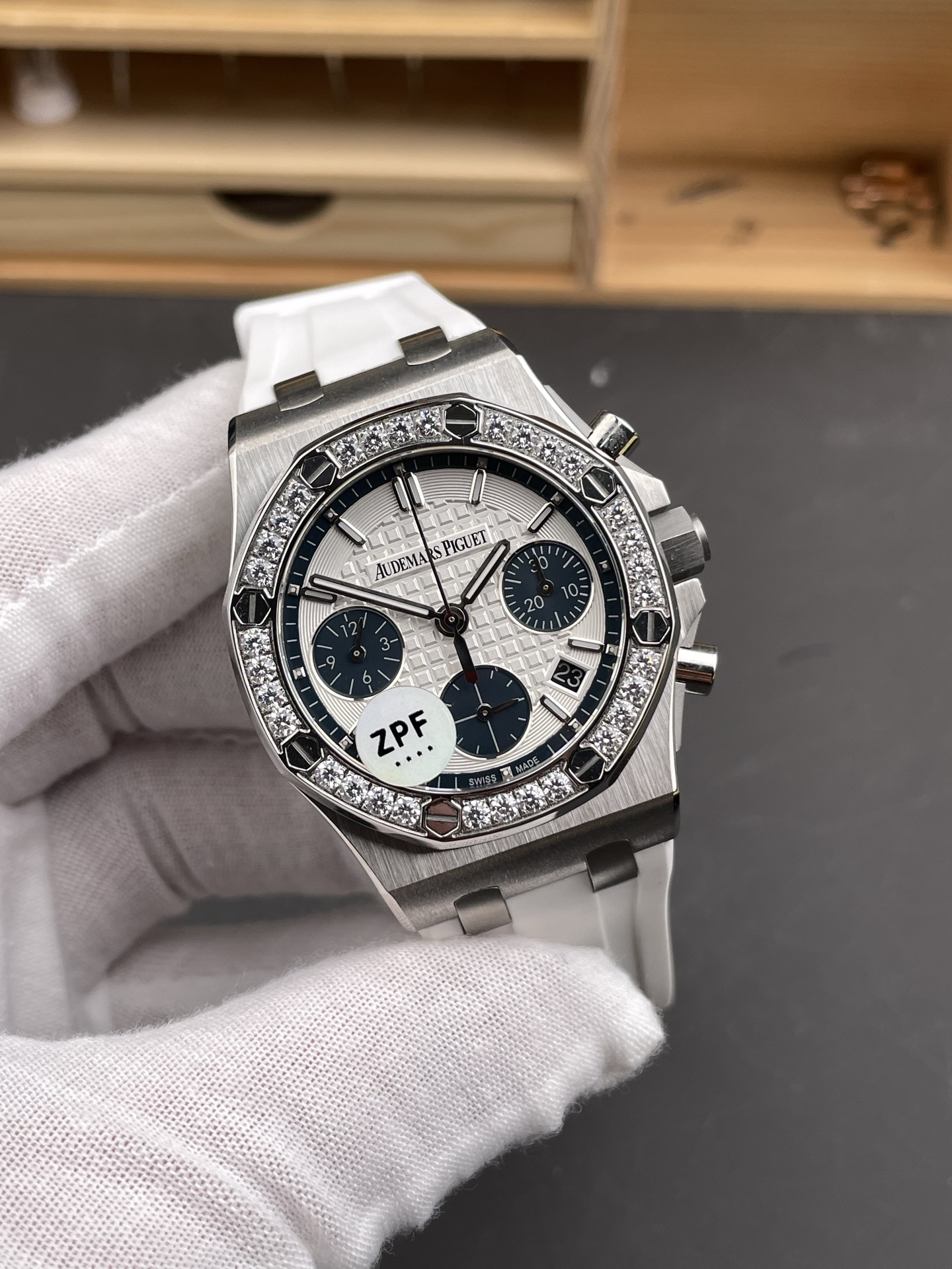 Royal Oak Chrono 26231 Steel Casing Rubber Strap Super Clone Watch - view 4