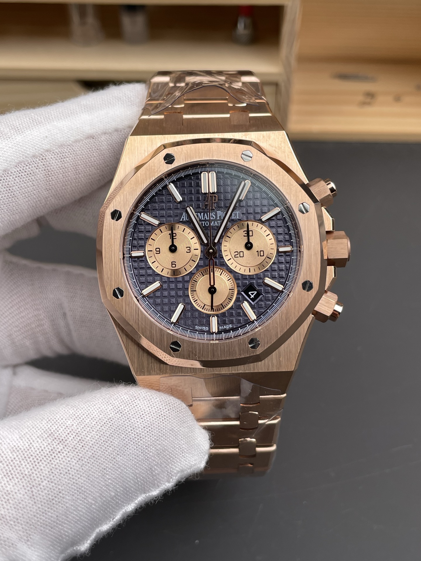 Audemars Piguet Super Clone Royal Oak Chronograph 26331OR Blue Dial Watch - view 3