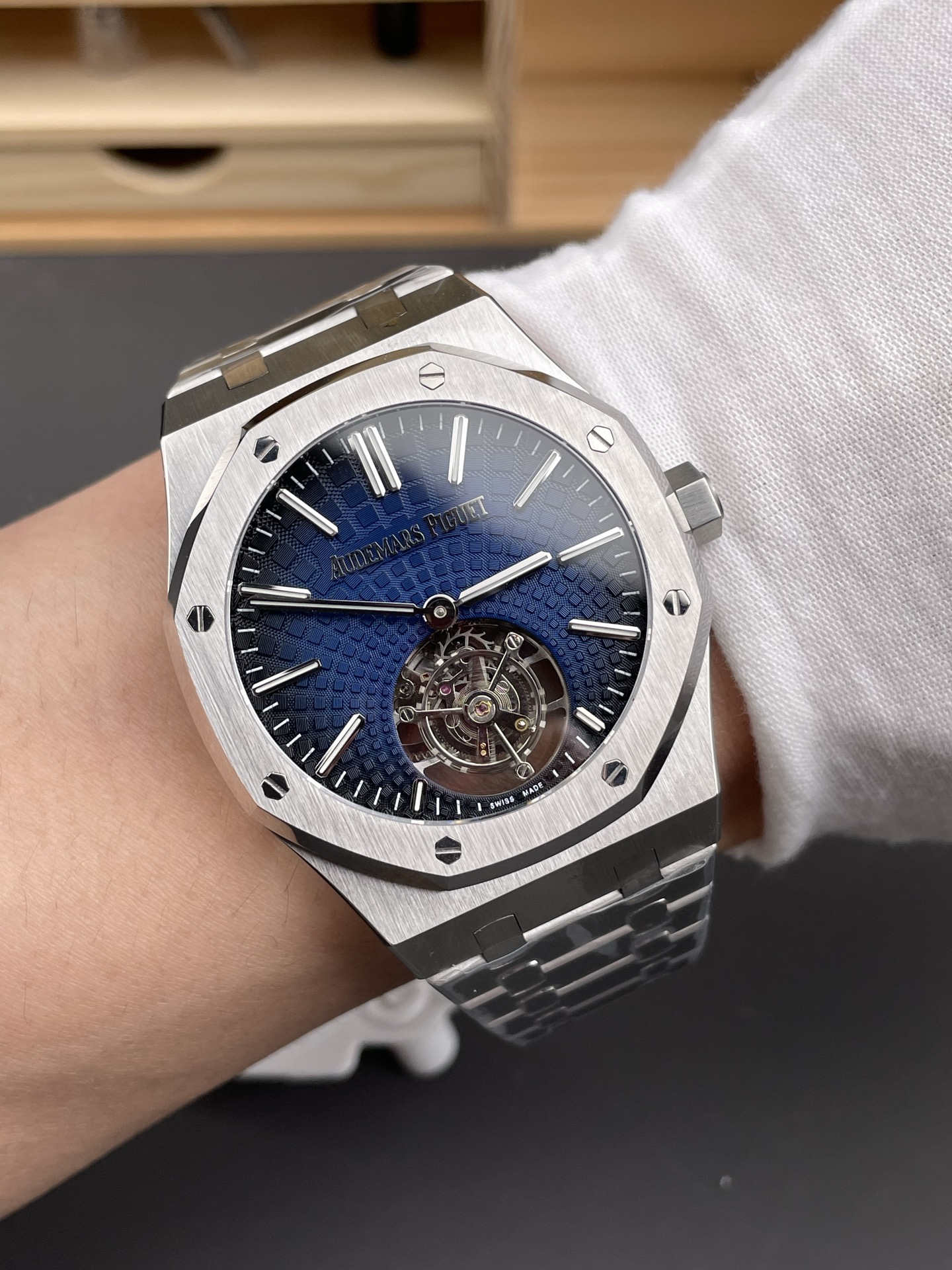 Audemars Piguet Super Clone Royal Oak Flying Tourbillon 41mm Blue Dial Watch - view 10
