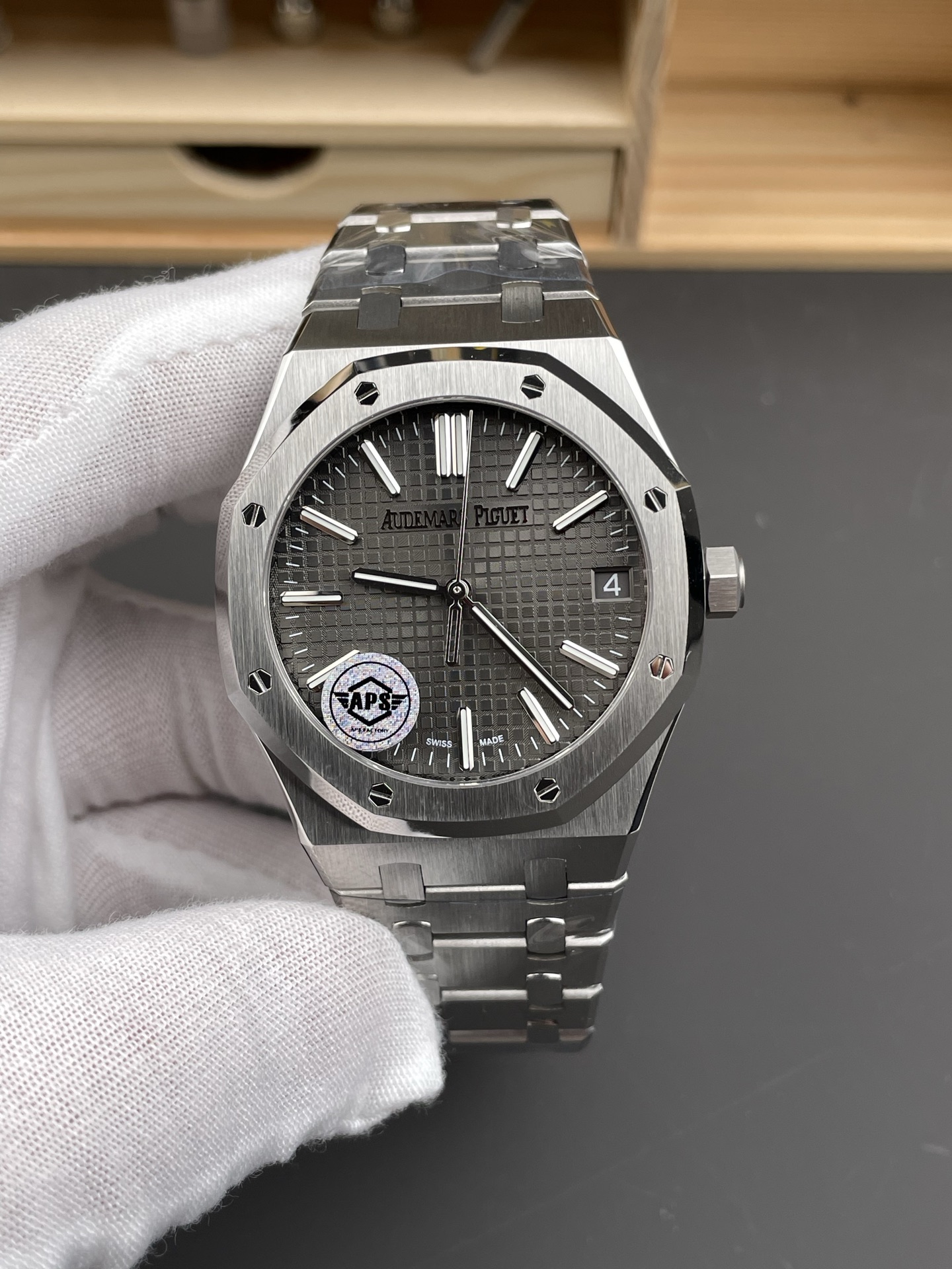 Royal Oak 15510 41mm Grey Dial 904L Steel Strap Super Clone Watch - view 3
