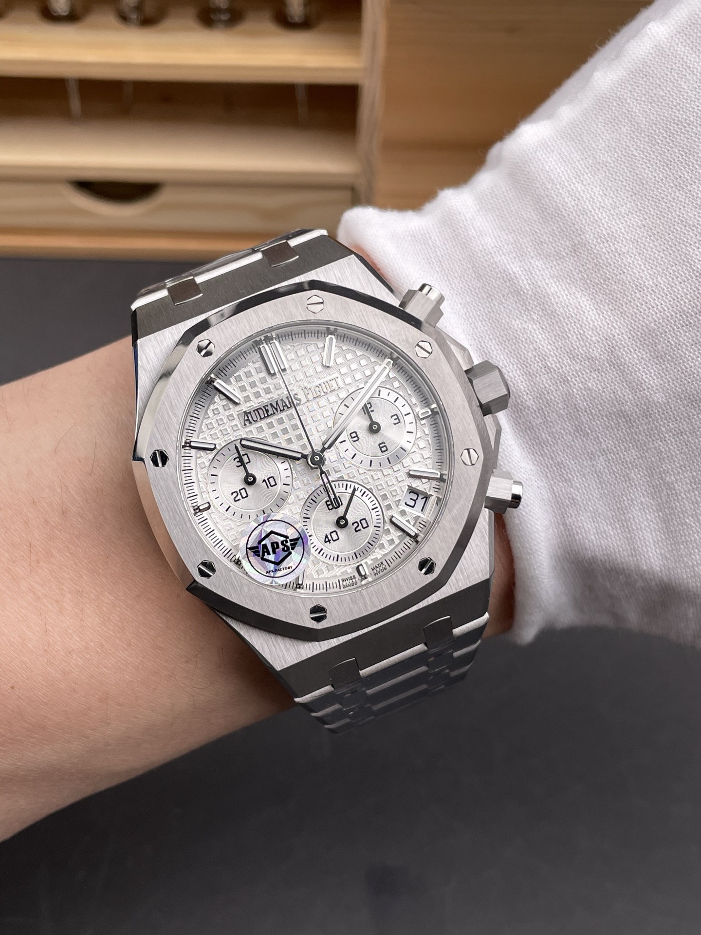 Royal Oak Chrono 26240 White Dial FREE SPRUNG MVMNT Steel Caing Super Clone Watch - view 10