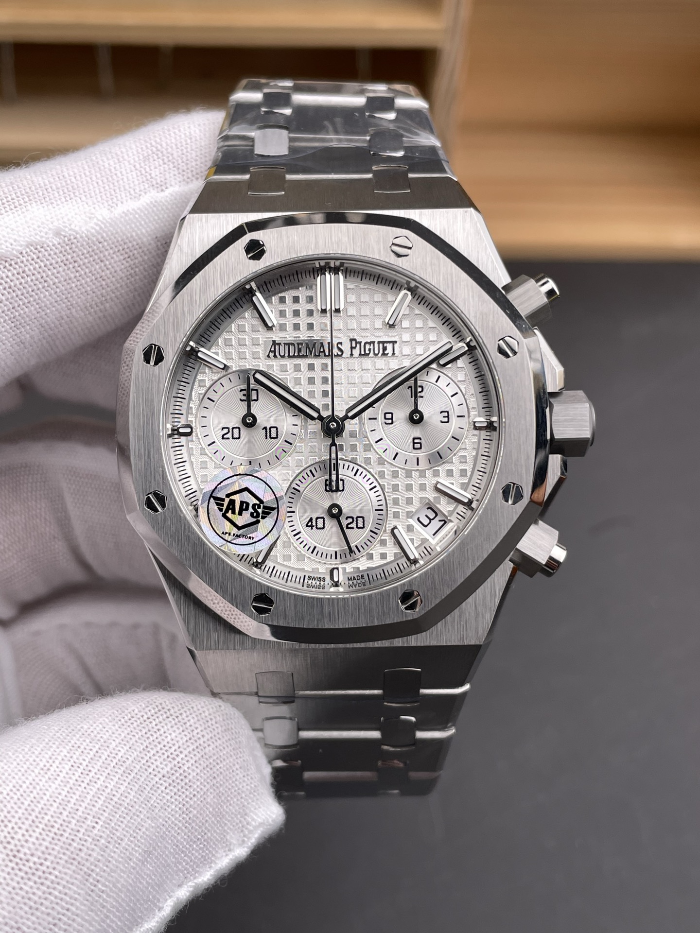 Royal Oak Chrono 26240 White Dial FREE SPRUNG MVMNT Steel Caing Super Clone Watch - view 2