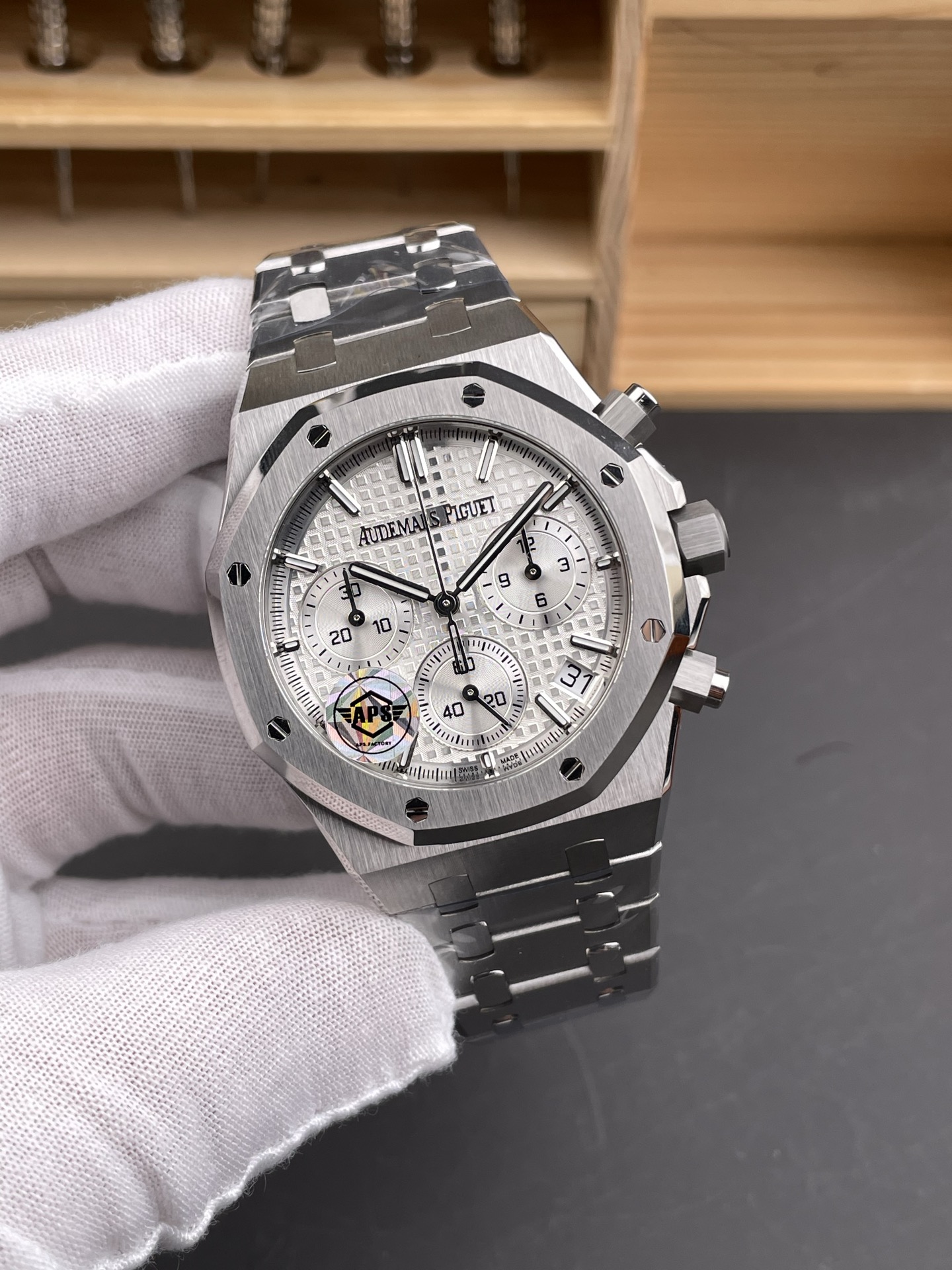 Royal Oak Chrono 26240 White Dial FREE SPRUNG MVMNT Steel Caing Super Clone Watch - view 3