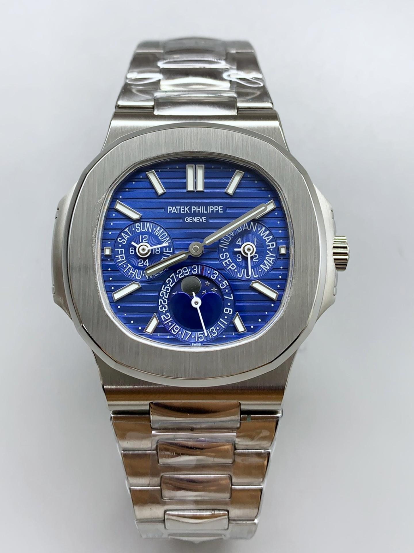 Patek Philippe Nautilus 5740 Perpetual Calendar Stainless Steel Purple Dial Swiss Super Clone Watch - view 2