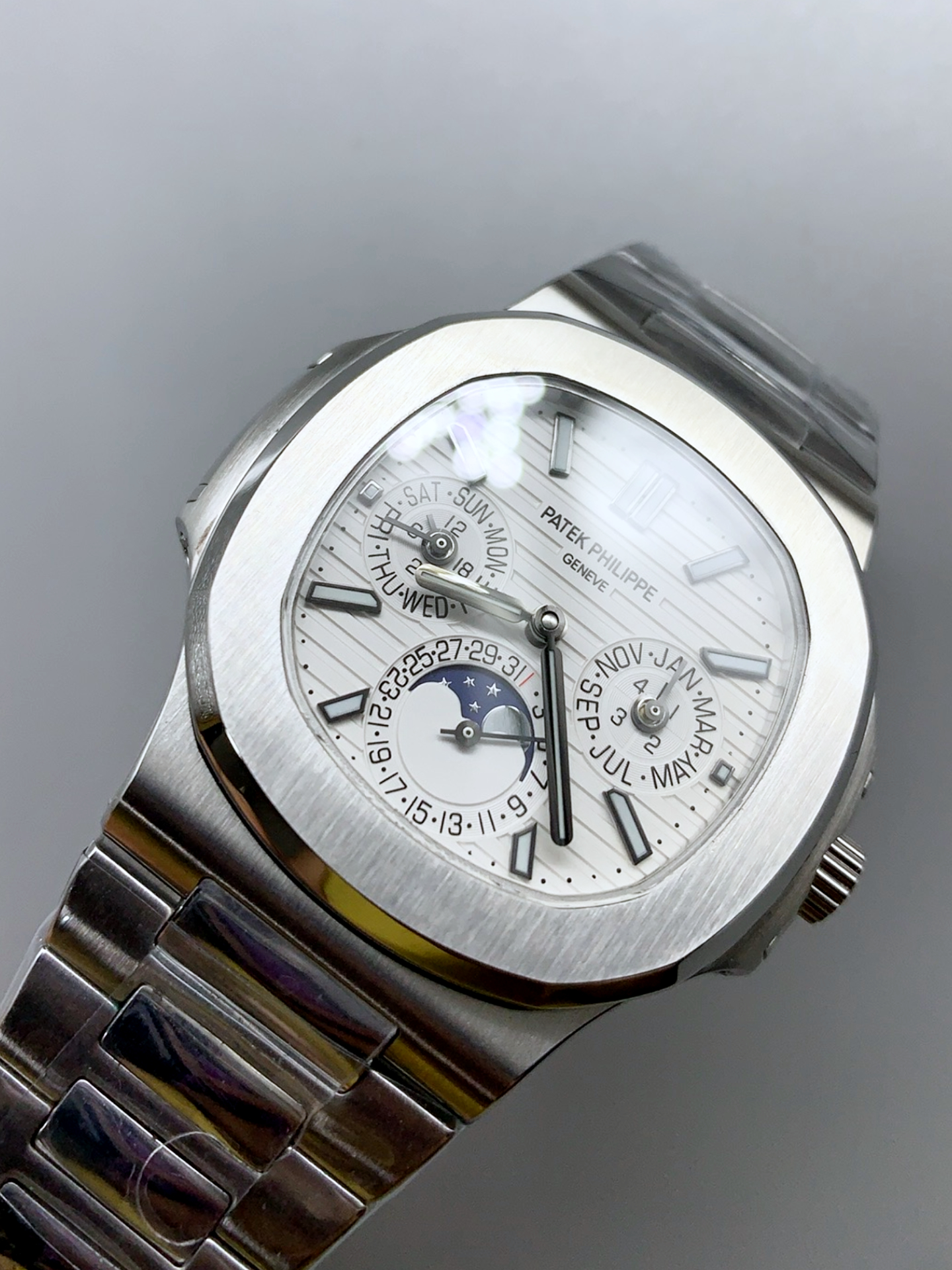 Patek Philippe Nautilus 5740 Perpetual Calendar Stainless Steel White Dial Swiss Super Clone Watch - view 5