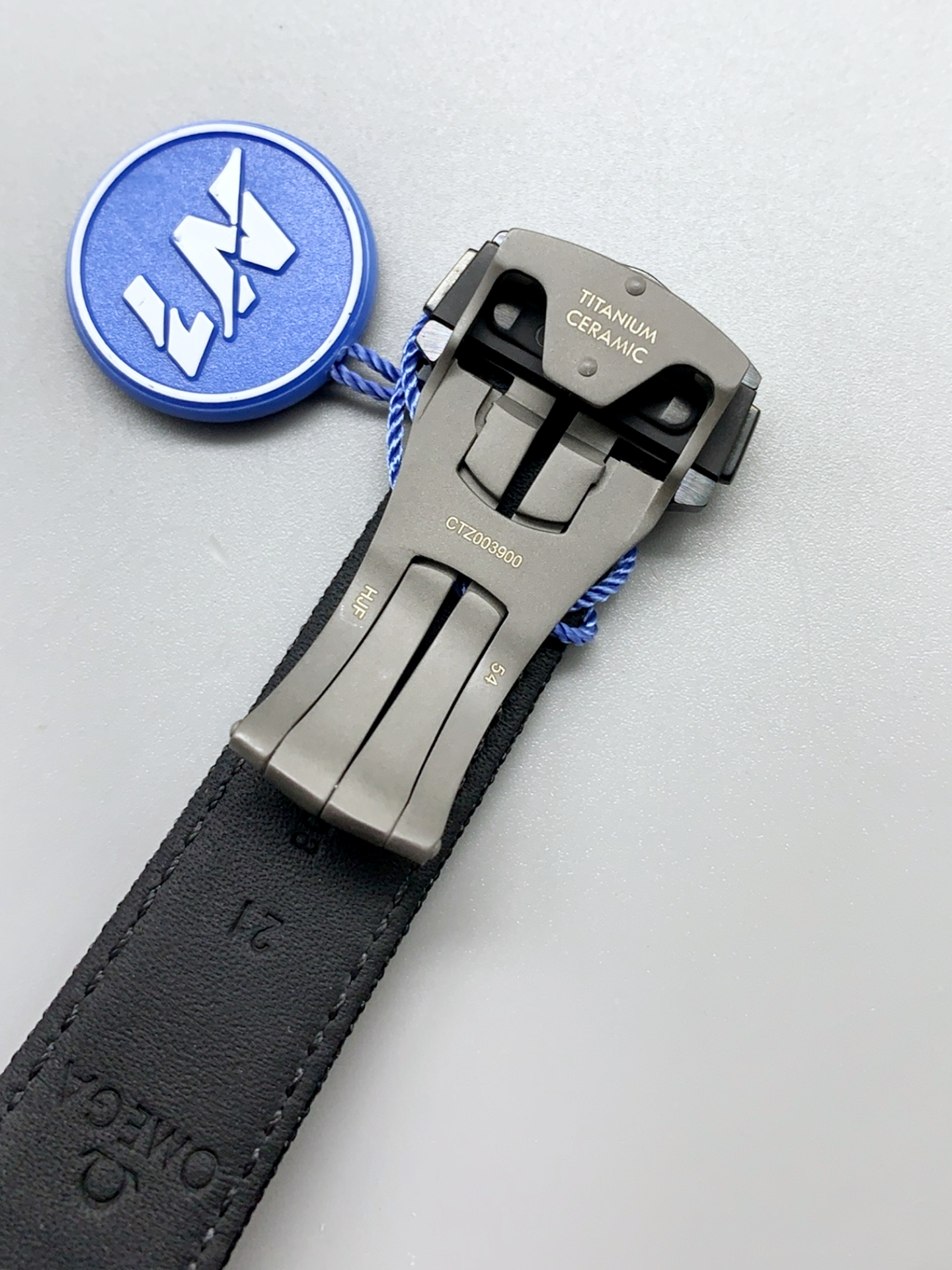 Omega Speedmaster Dark Side of the Moon Nylon Strap - 1:1 Superclone Super Clone Watch - view 8