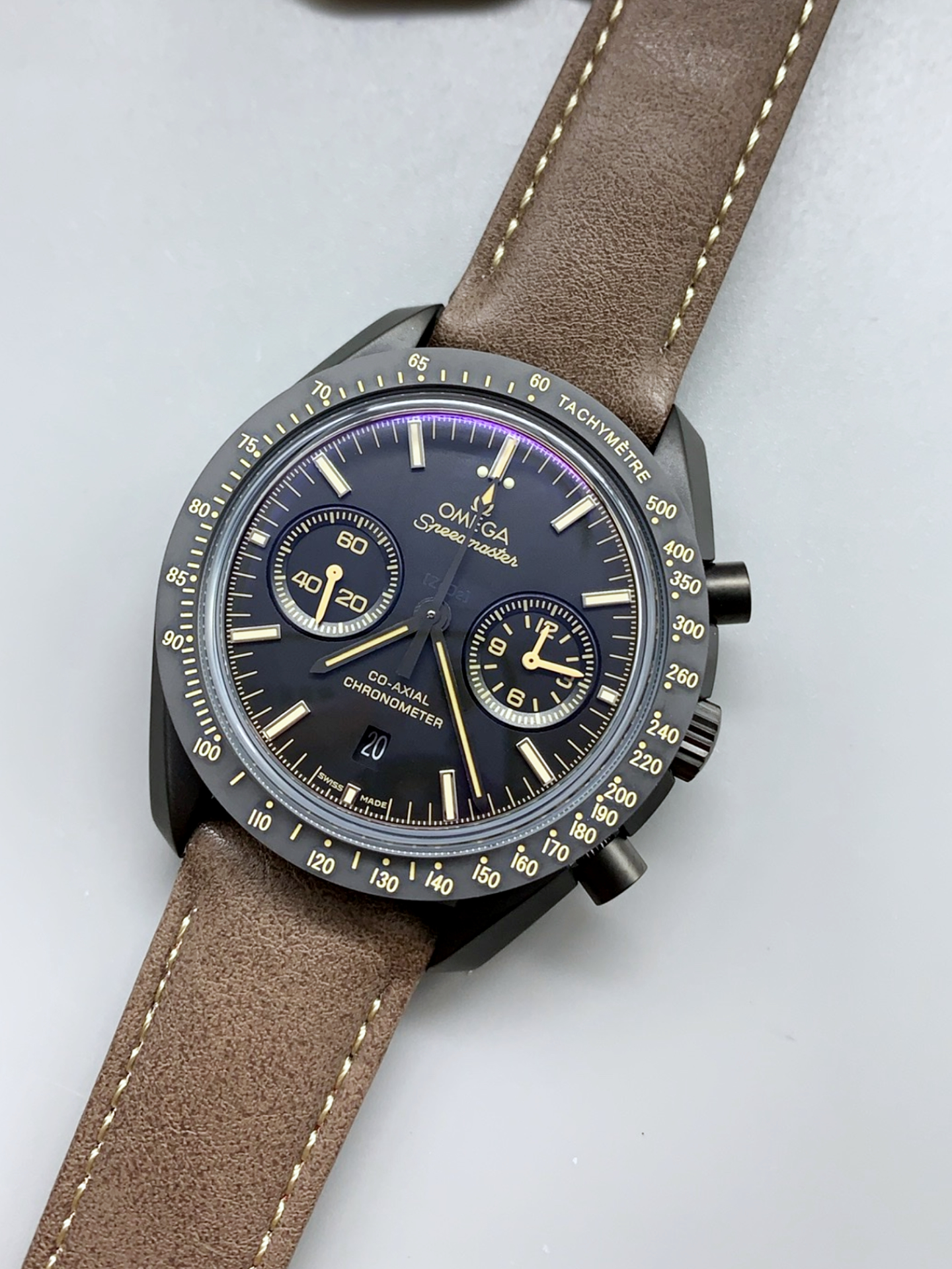 Omega Speedmaster Dark Side of the Moon Brown Strap - 1:1 Superclone Super Clone Watch - view 3