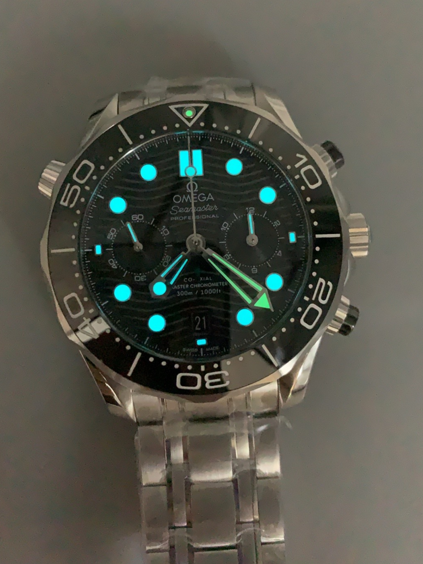 Omega Seamaster Co-Axial Master Chronograph Stainless Steel Casing and Strap 44MM 1:1 Mirror Super Clone - view 10