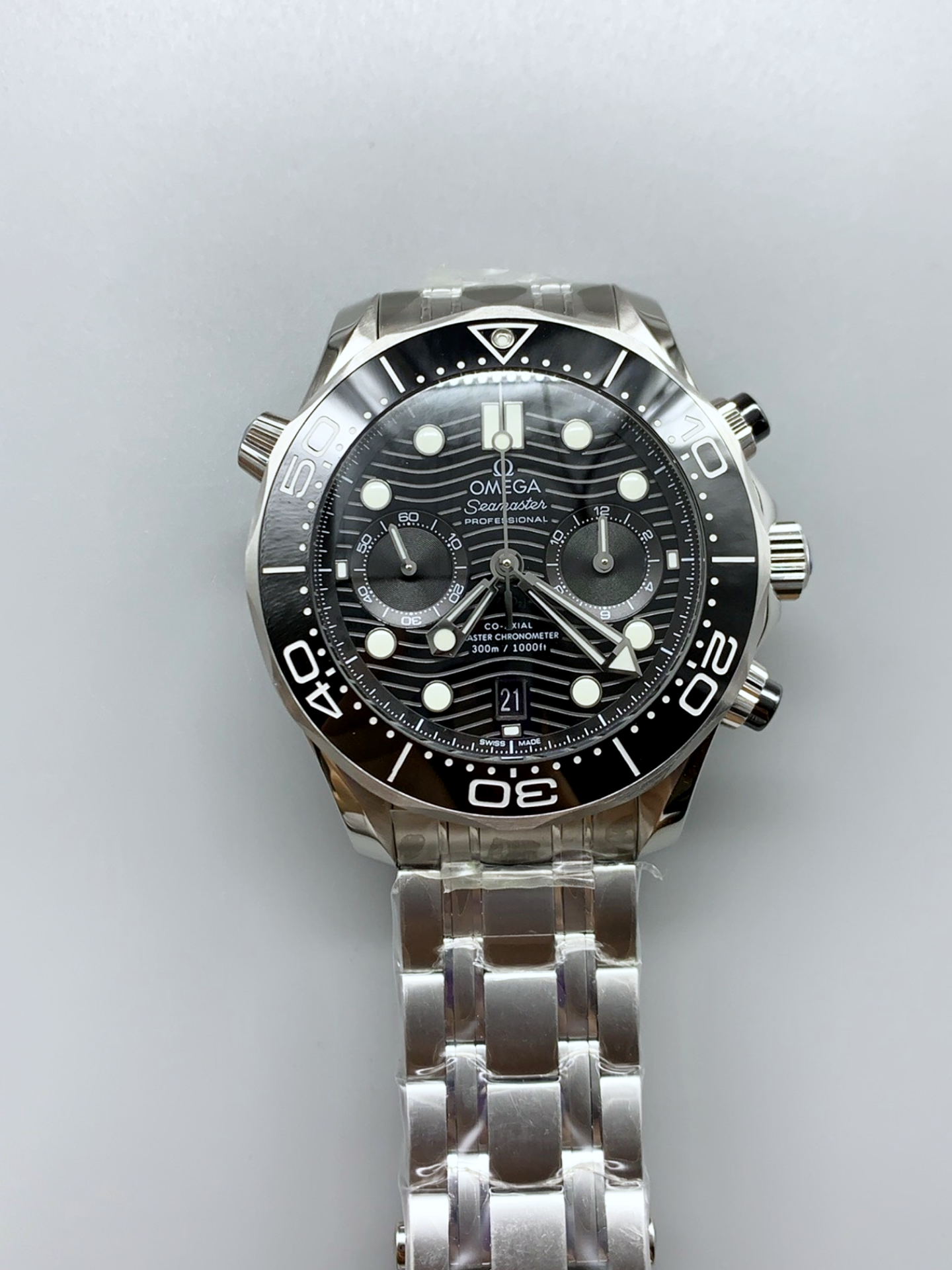 Omega Seamaster Co-Axial Master Chronograph Stainless Steel Casing and Strap 44MM 1:1 Mirror Super Clone - view 2