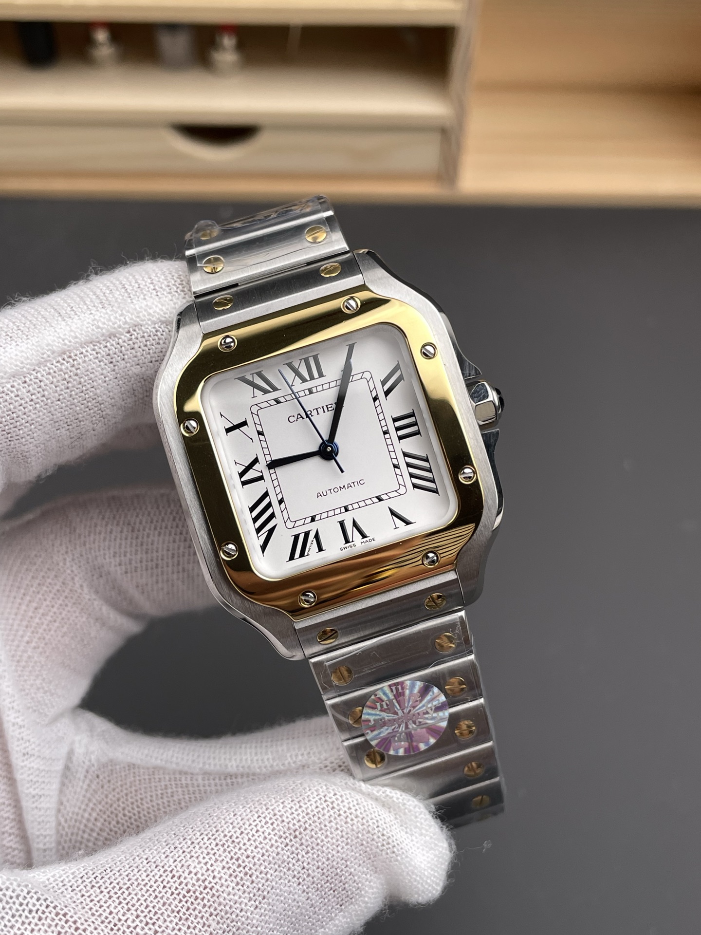 Santos De Cartier 1:1 Mirror Super Clone - 36MM Yellow Gold Two Tone Watch - view 3