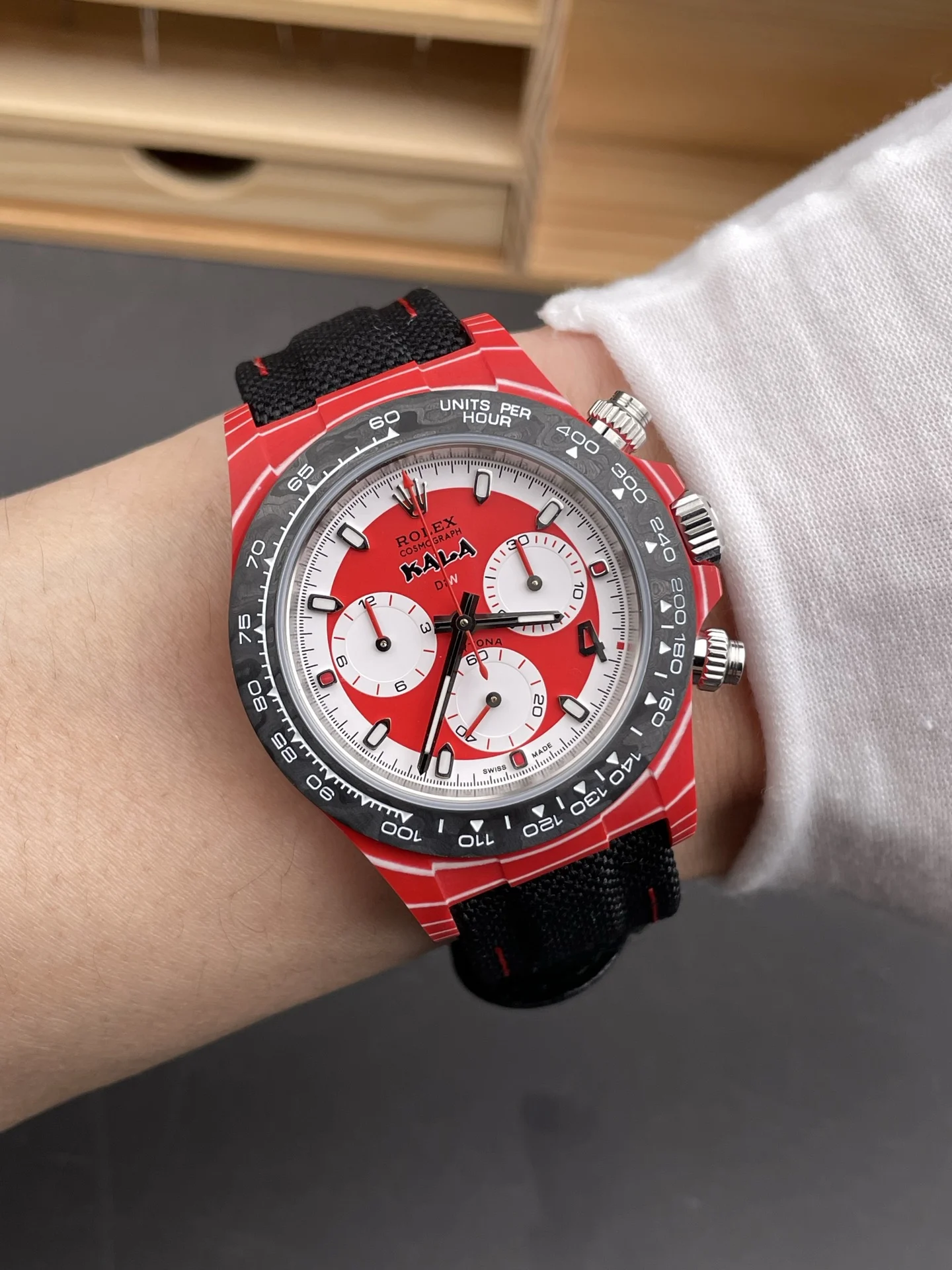Rolex Daytona Super Clone DiW Kakha Kaladze Red Carbon Casing Watch in Red Dial 1:1 Mirror Watch - view 10