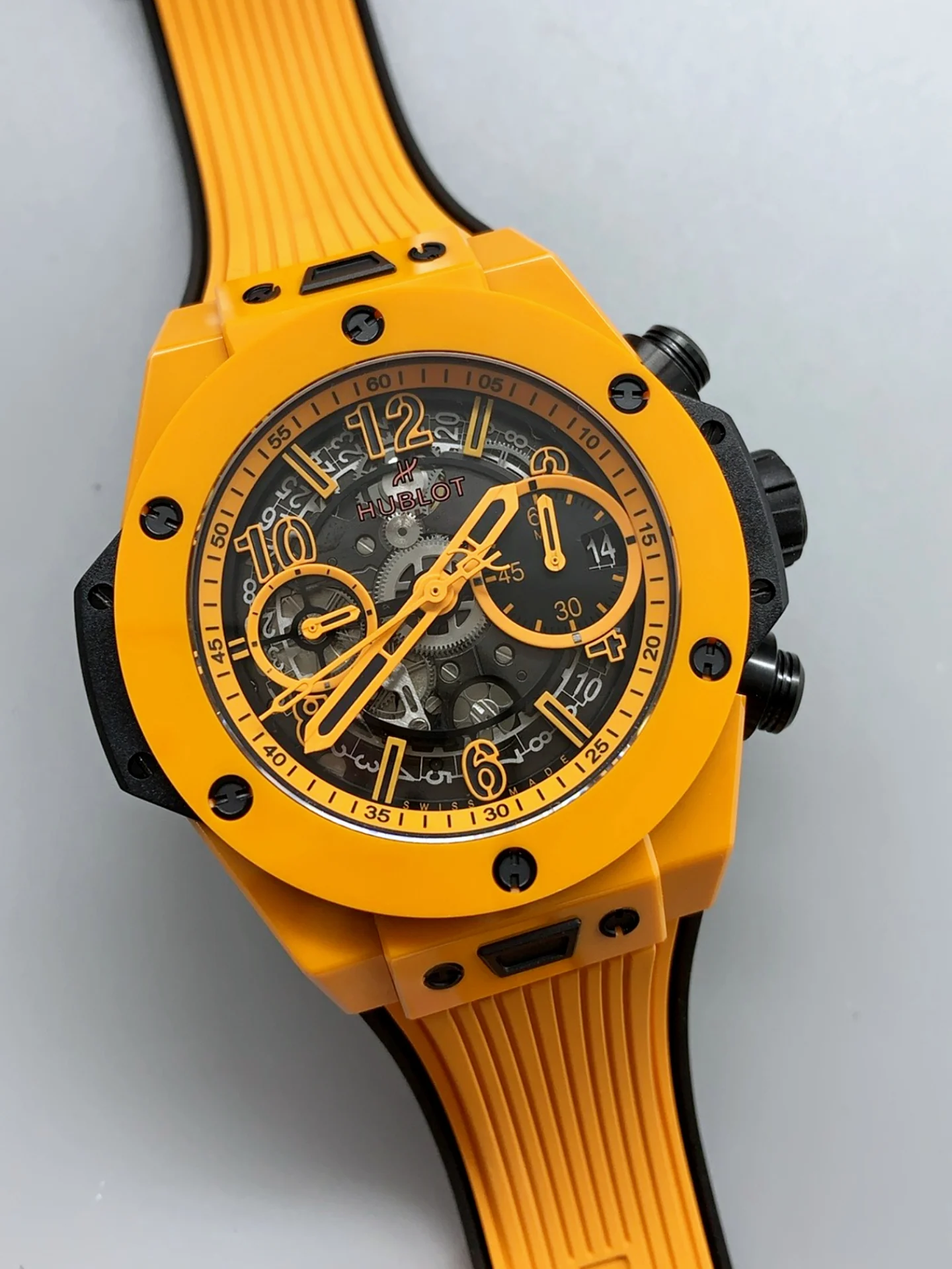 Hublot Spirit of Bang Orange Magic Edition Watch in Ceramic Casing - 42MM Swiss Super Clone - view 4