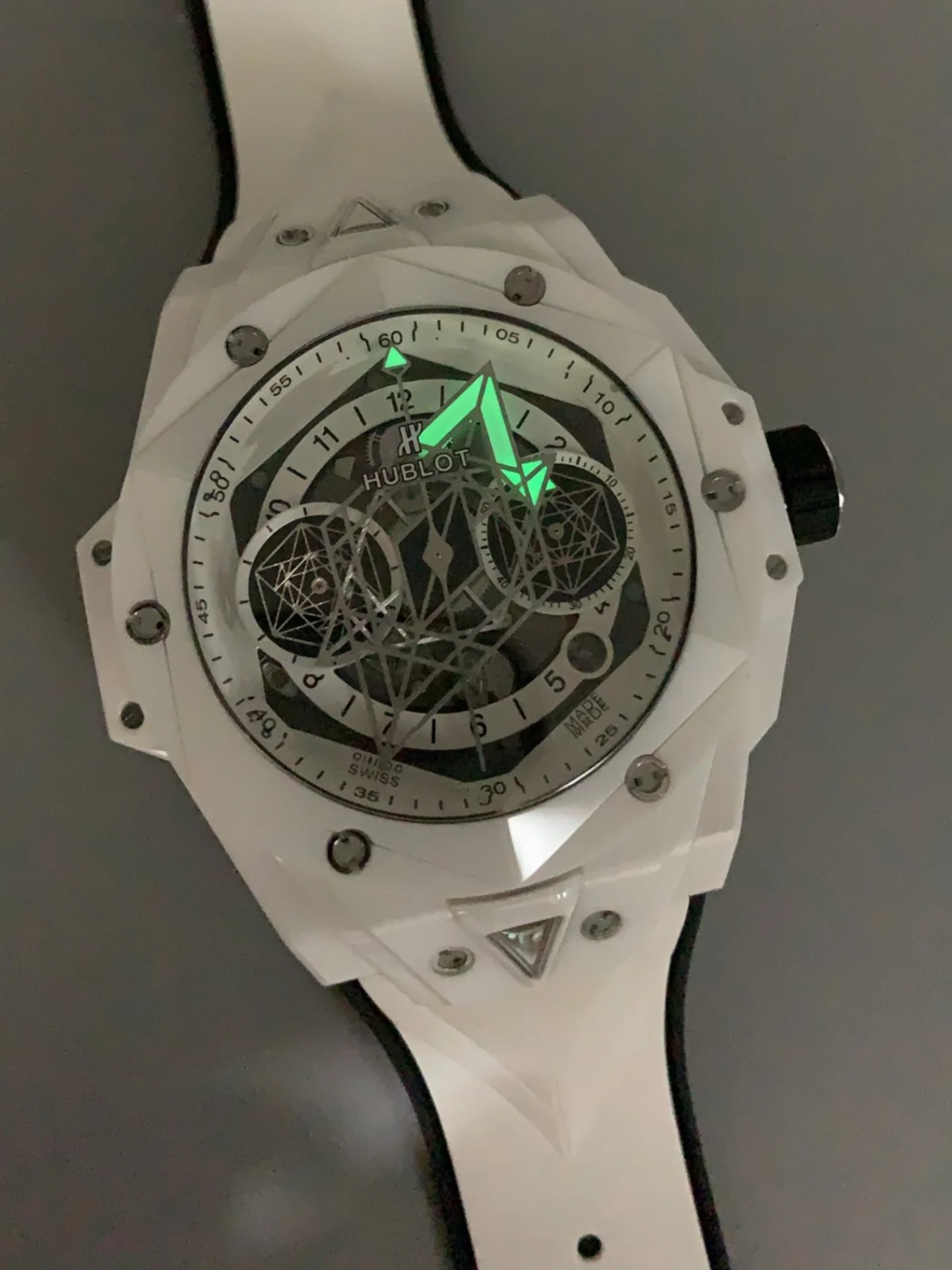 Hublot Big Bang UNICO Sang Bleu II White Ceramic 1:1 Mirror Quality Swiss Super Clone Watch - view 10