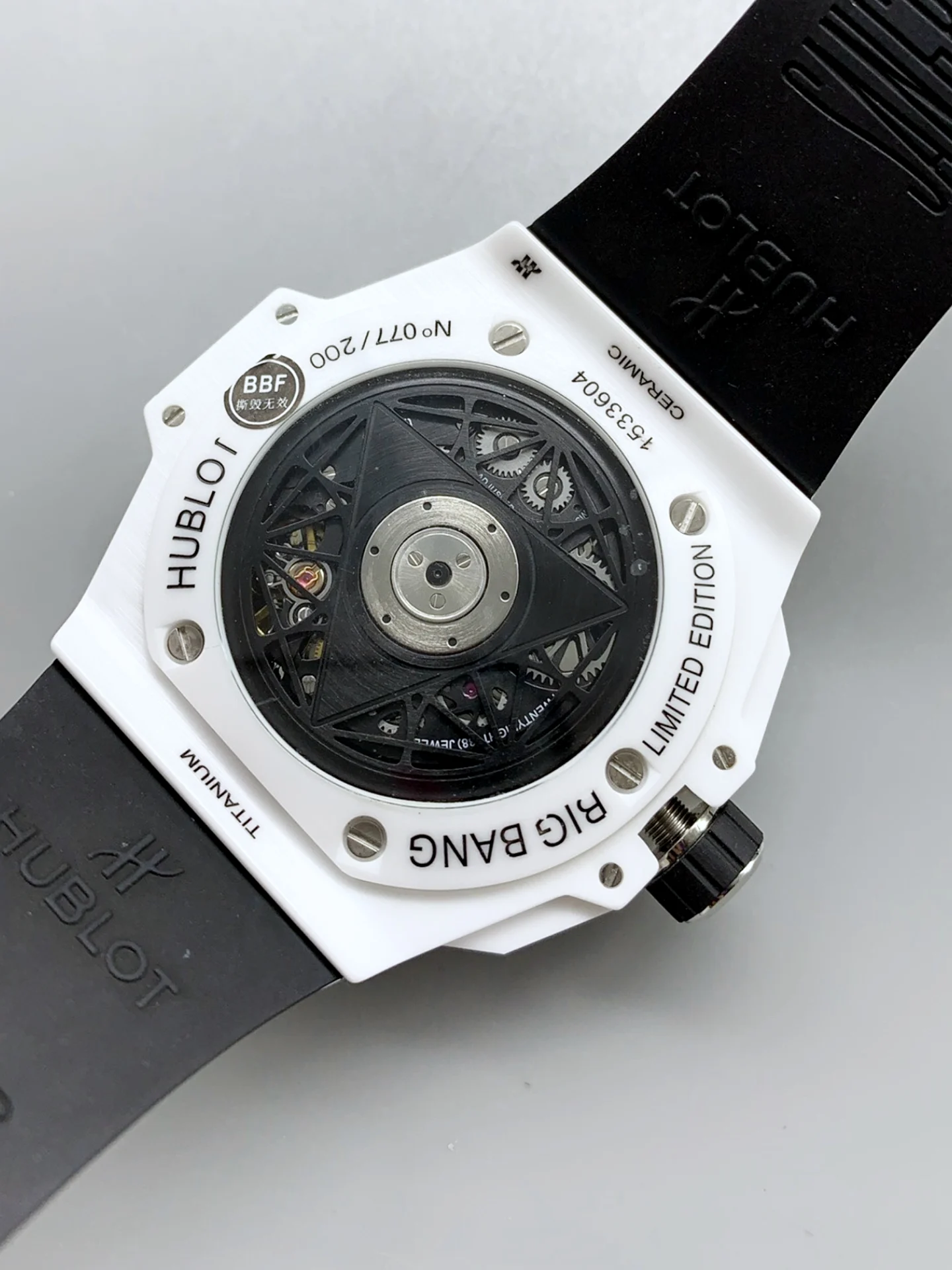 Hublot Big Bang UNICO Sang Bleu II White Ceramic 1:1 Mirror Quality Swiss Super Clone Watch - view 5