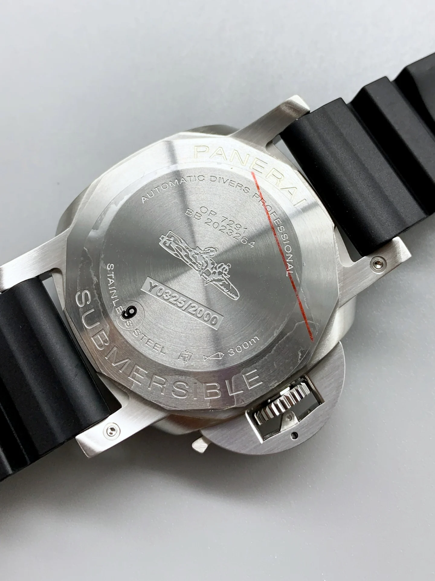 Panerai Submersible Bianco PAM2223 1:1 42MM 1:1 Mirror Super Clone Watch - view 5