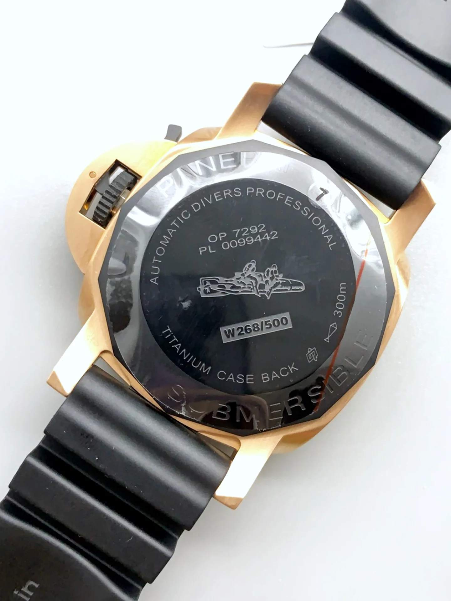 Panerai PAM01070 Submersible GOLDTEC OROCARBO - 44MM 1:1 Mirror Super Clone - view 7
