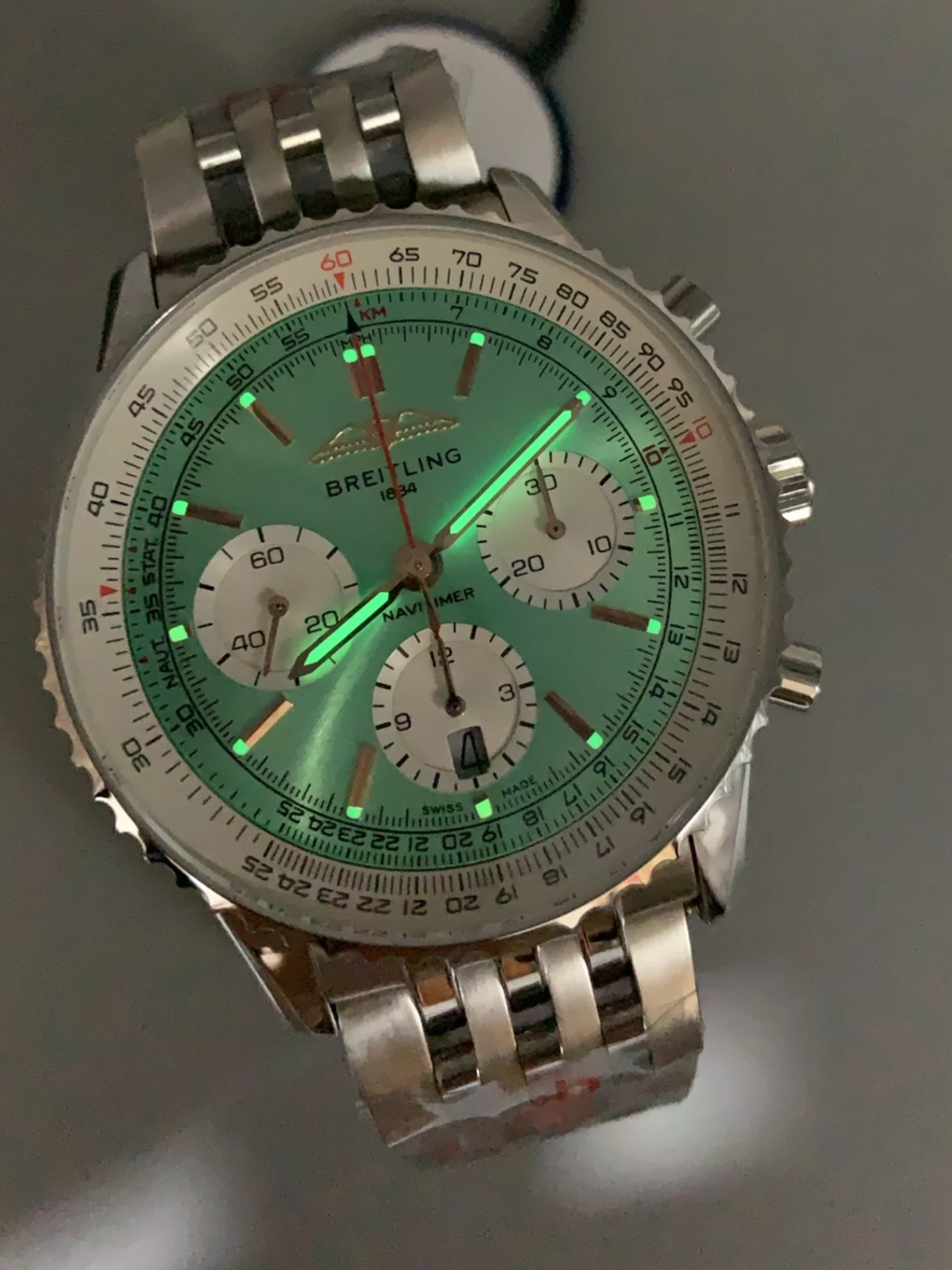 Breitling Navitimer B01 Chronograph 43 Green Dial - 904L Steel Casing 1:1 Mirror Swiss Super Clone - view 10
