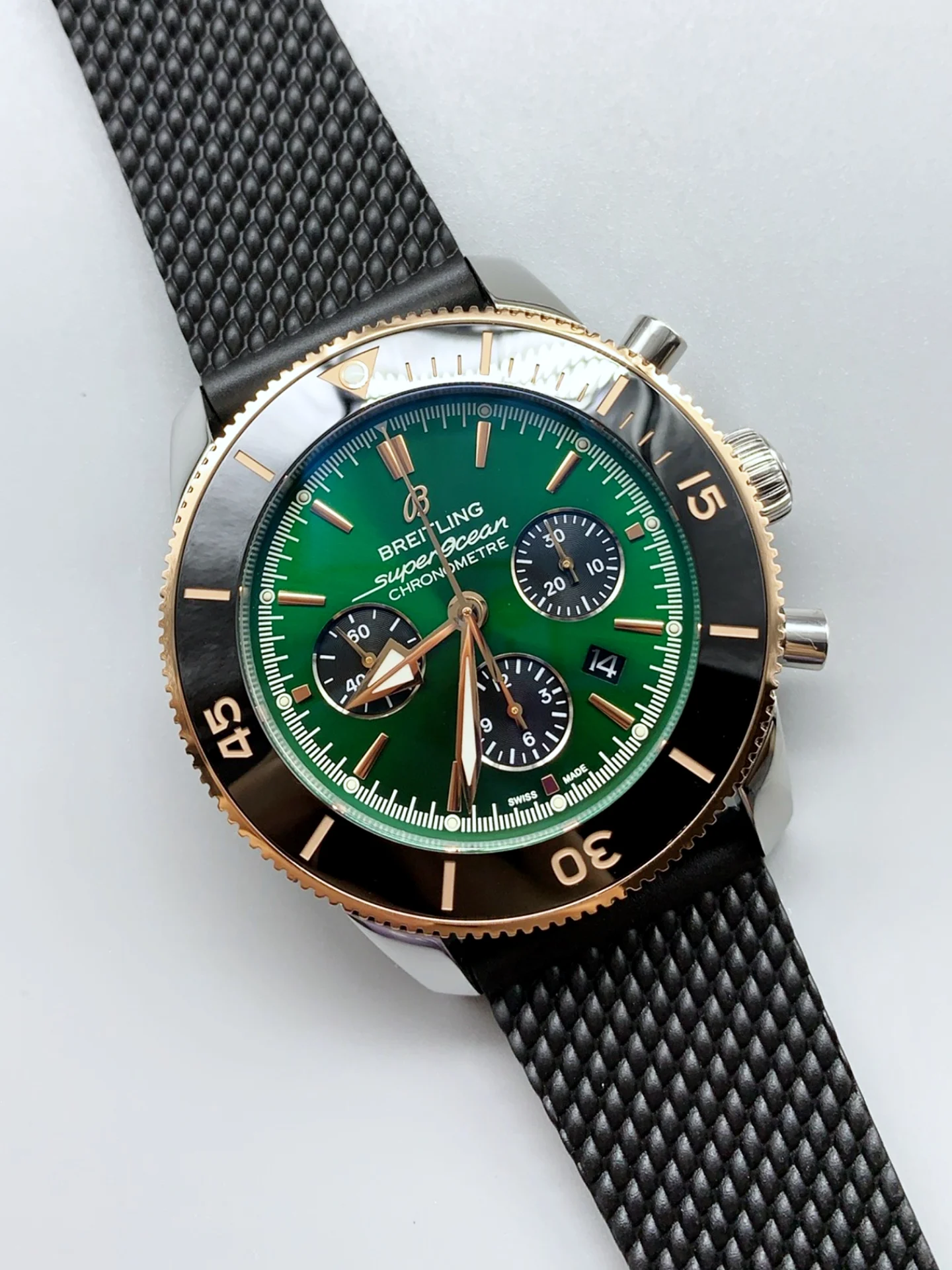 Breitling Superocean Heritage Chronograph - Green Dial, Rubber Strap - Top-Tier Super Clone - view 4