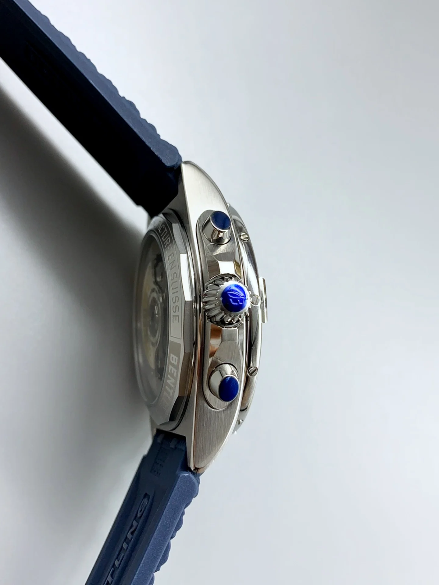 Breitling Chronomat B01 42 Edition Swiss 904L Steel Casing Blue Dial 1:1 Mirror Super Clone Watch - view 6