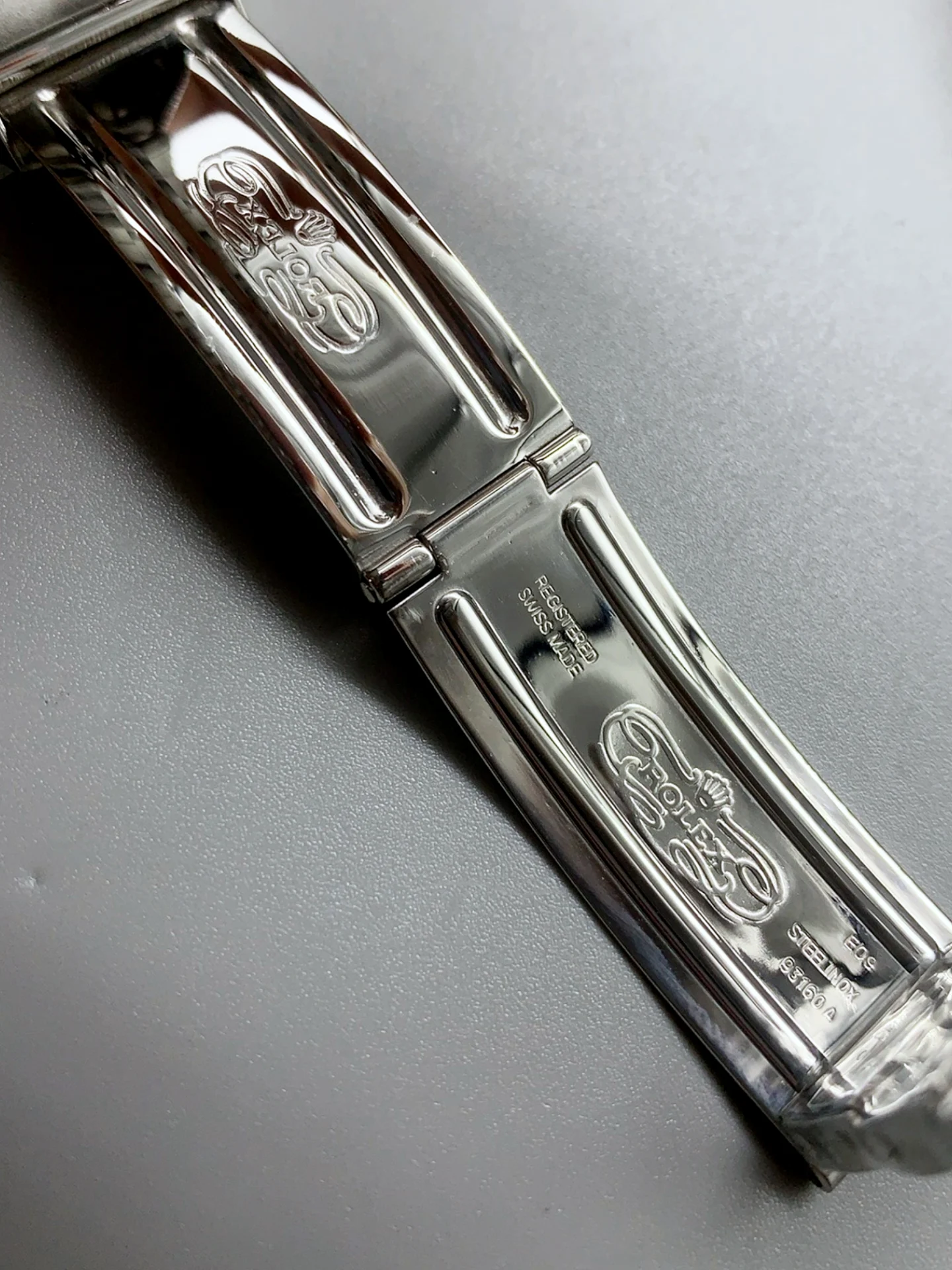 Rolex Explorer II Swiss Watch Vintage Style Dial - Super Clone Watch - view 8