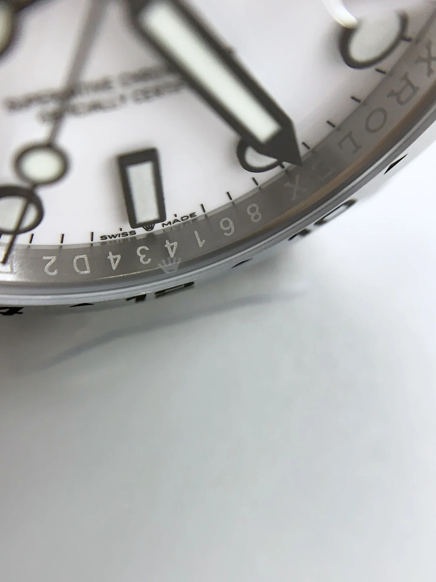 Rolex Explorer II Super Clone M216570-002 1:1 Mirror Watch - White Dial CAL. 3285 Movement - view 5