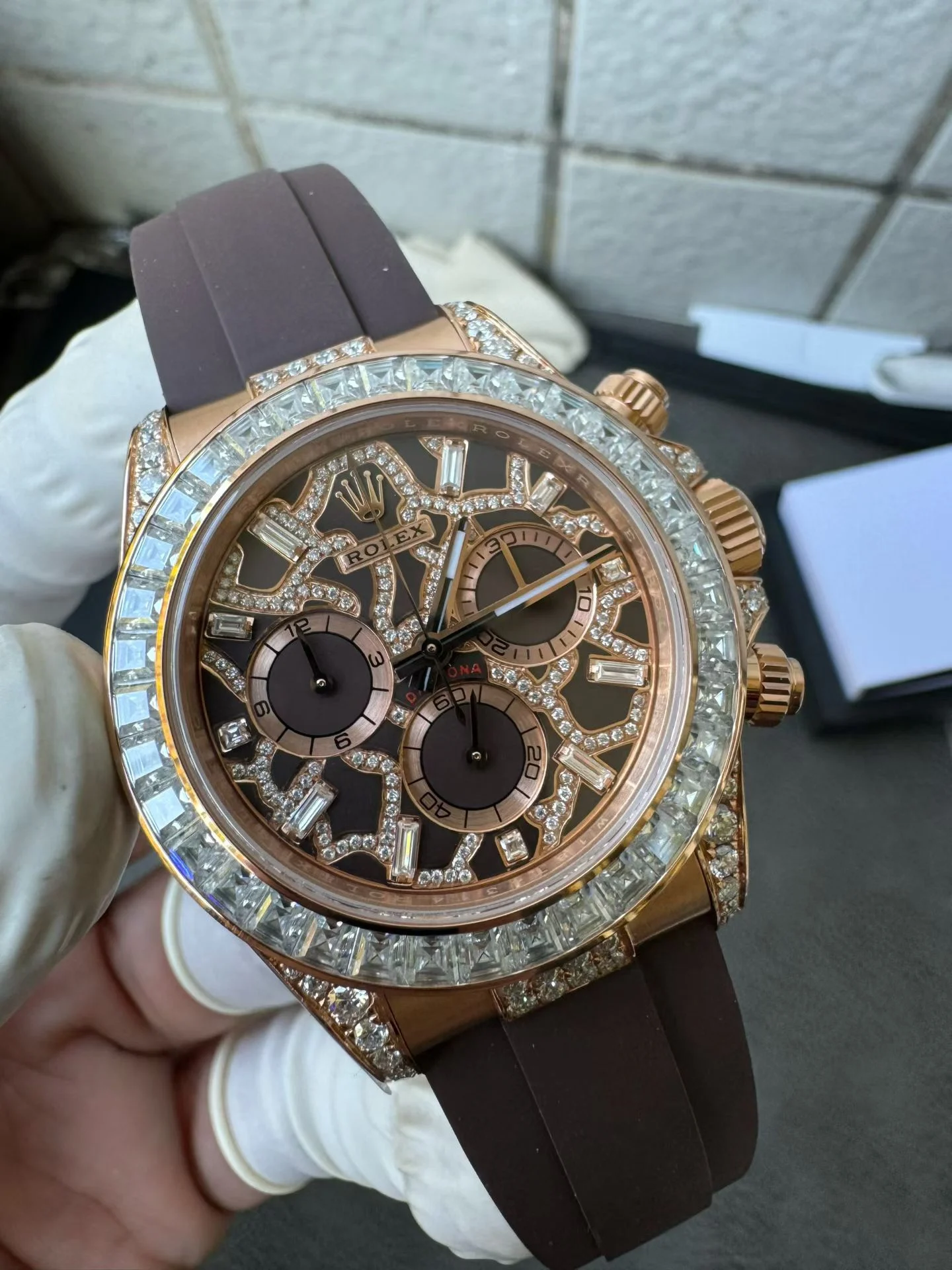 Rolex Daytona 126555TBR Giraffe Rose Gold Chestnut Brown Moissanites Dial Super Clone Watch - view 4