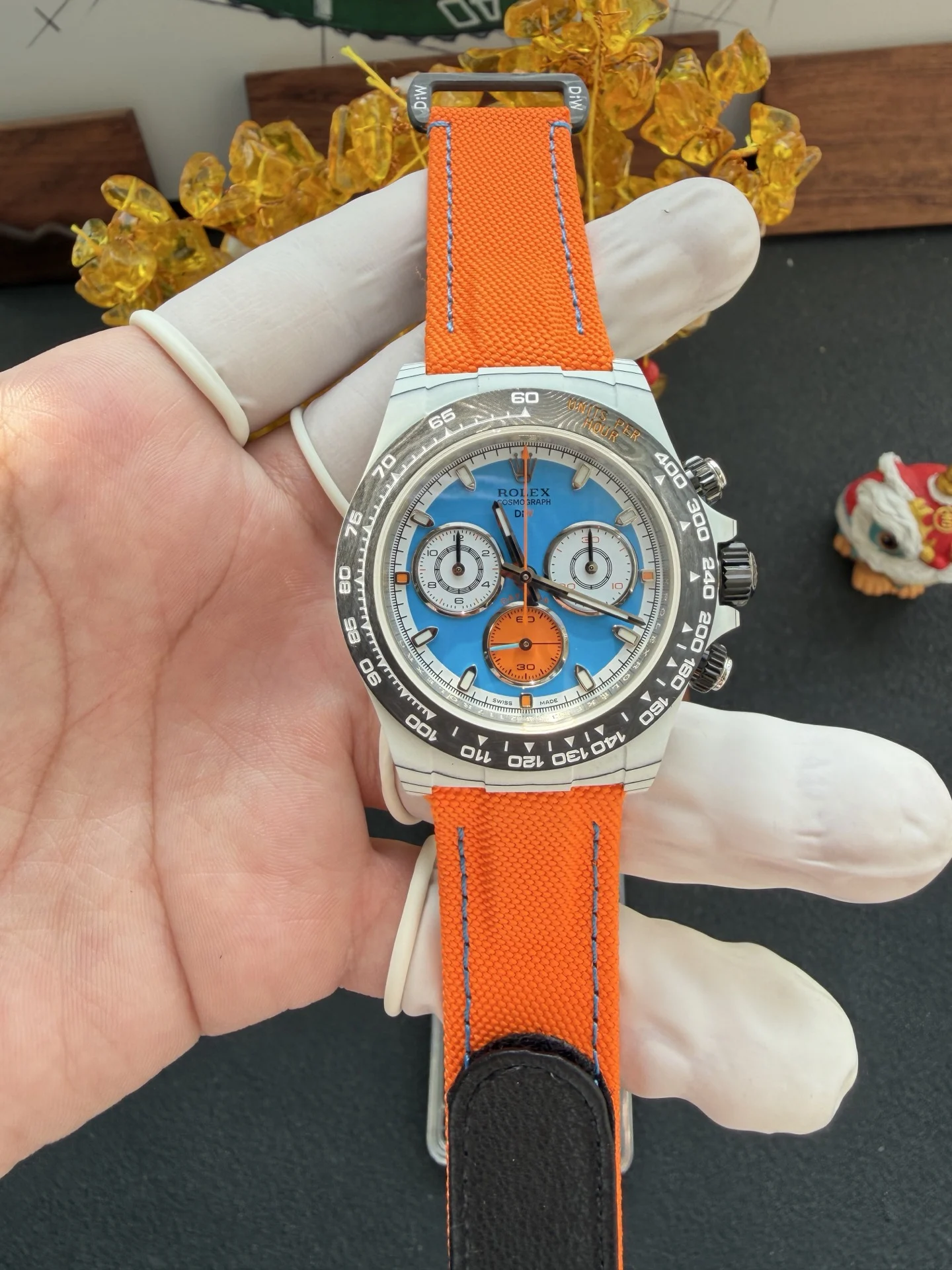 Rolex Daytona DiW VELOCE CarboQuartz Super Clone Watch - view 3