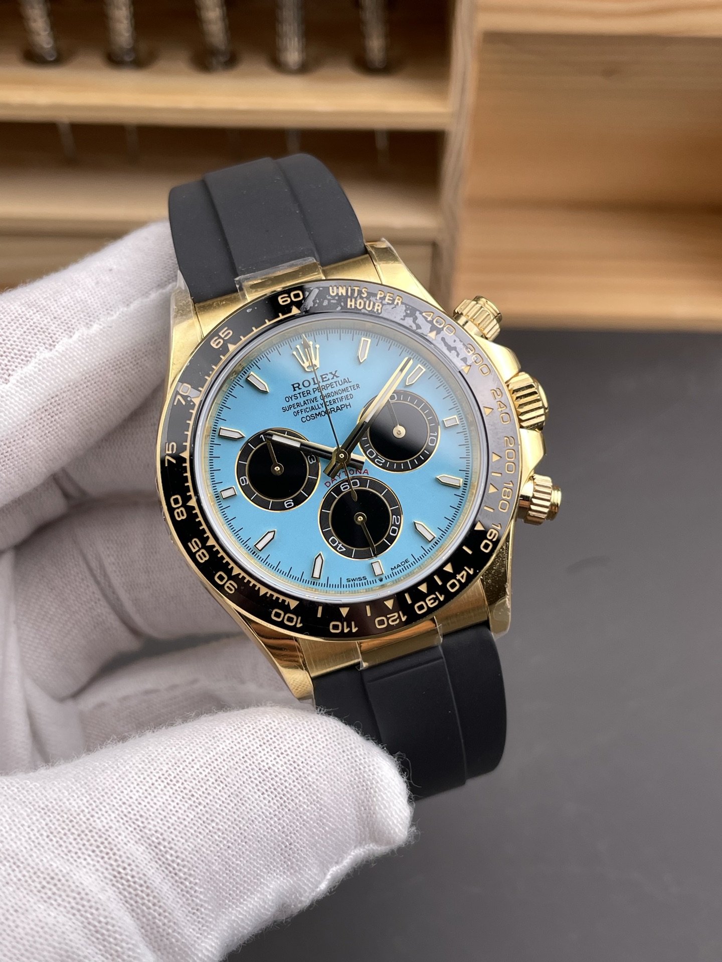 Rolex Daytona Super Clone 126518LN Yellow Gold Turquoise Dial Original Cal.4131 Movement - view 3