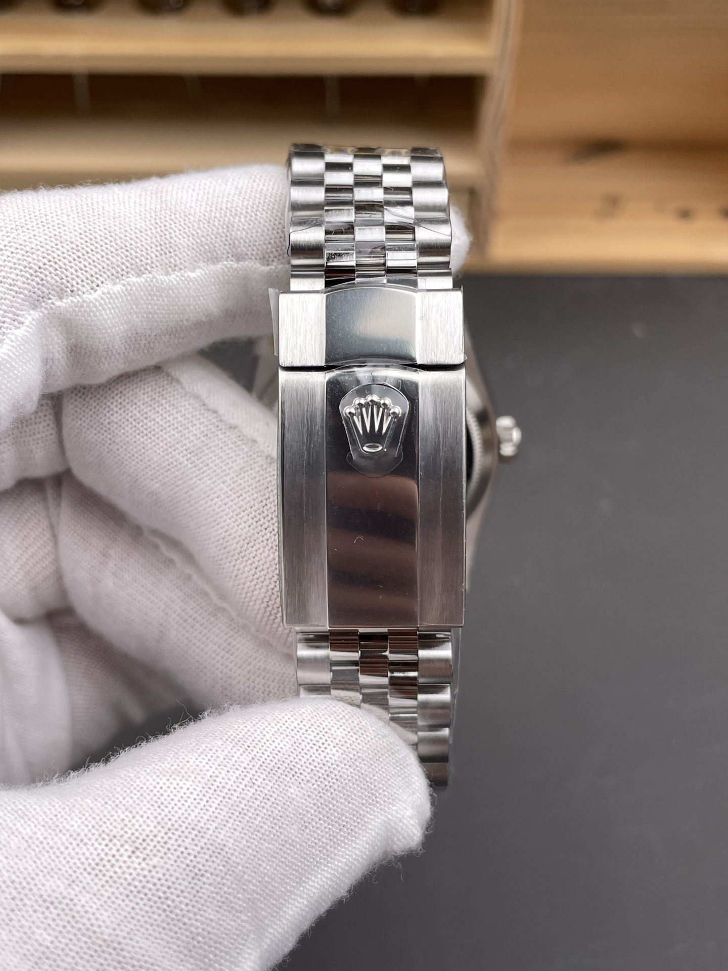 Rolex Datejust 126234 36MM Swiss Super Clone in 904L Steel in White Dial 1:1 Mirror - view 9