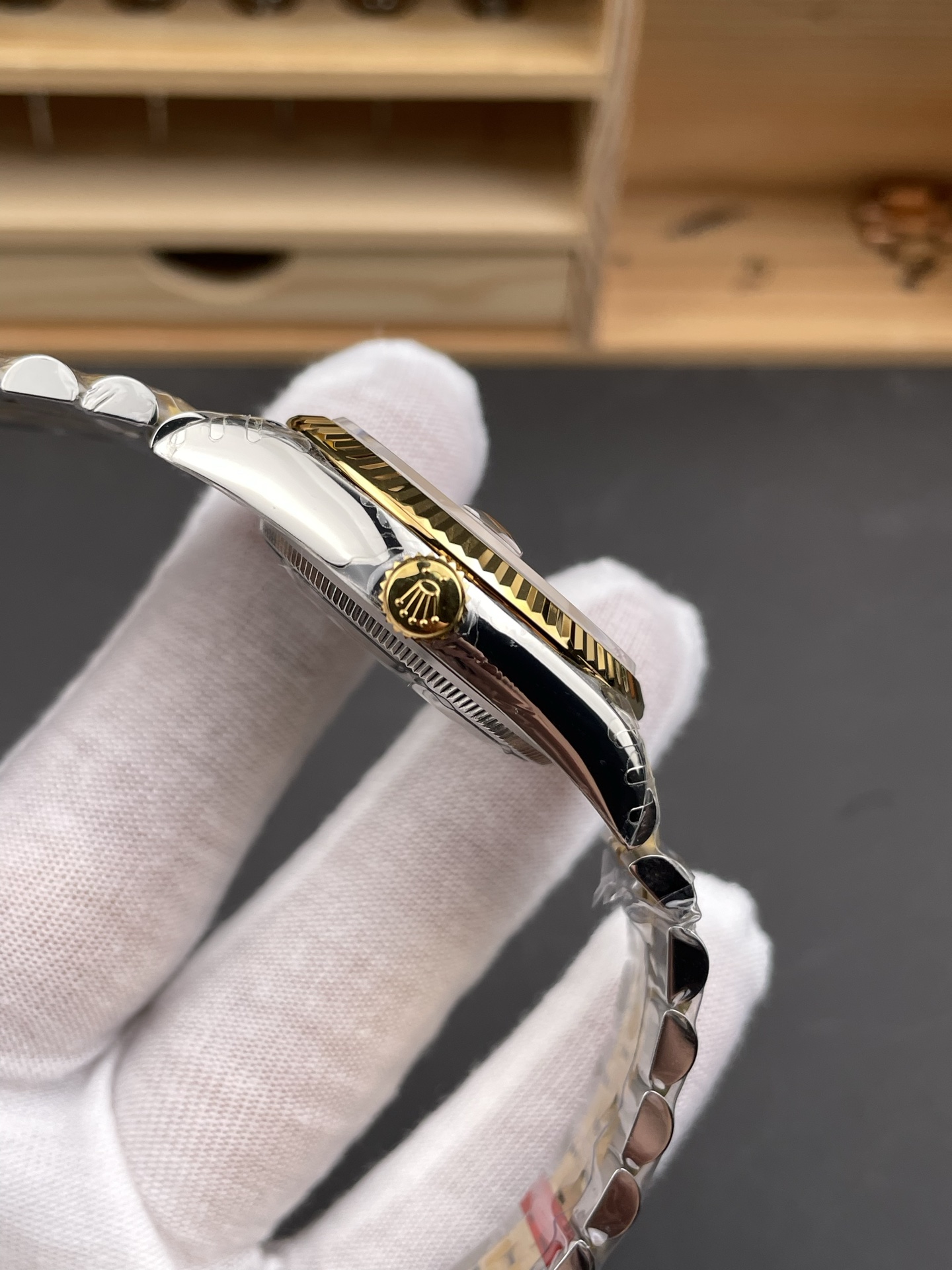 Rolex Datejust Cal.3235 Movement 1:1 Mirror Super Clone 904L Steel 36MM - Gold Fluted Motif Dial - view 8