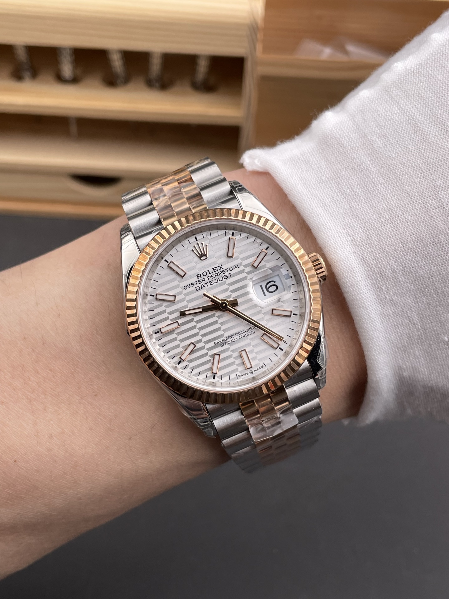 Rolex Super Clone Datejust ETA 3235 Movement 41MM Two Tone Rose Gold Plating Fluted Dial Watch - view 11