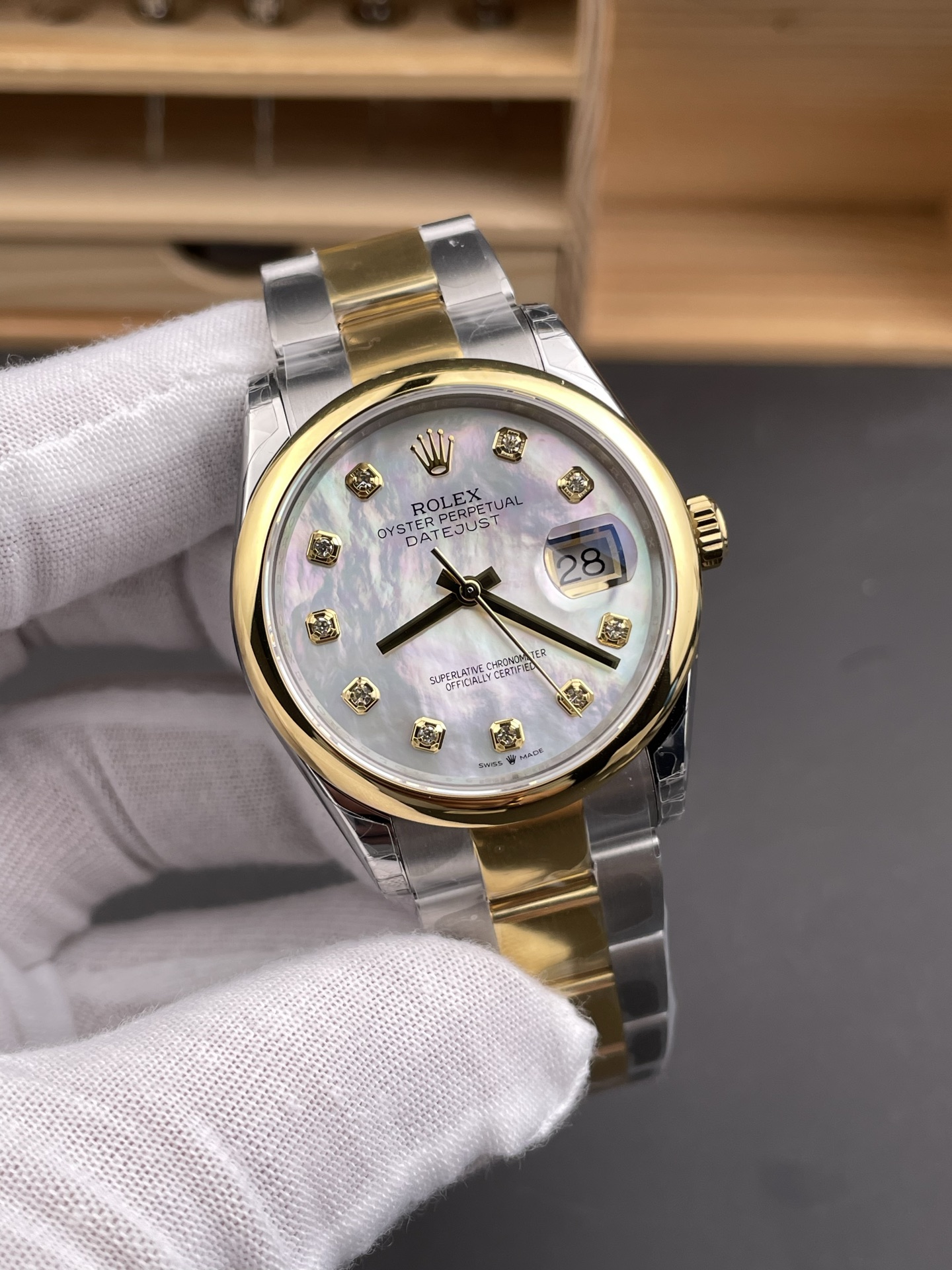 Rolex Datejust M278248 31mm Swiss Super Clone (Two-Tone Gold) - White Mother-of-Pearl Dial, 1:1 Top-Tier Quality - view 4