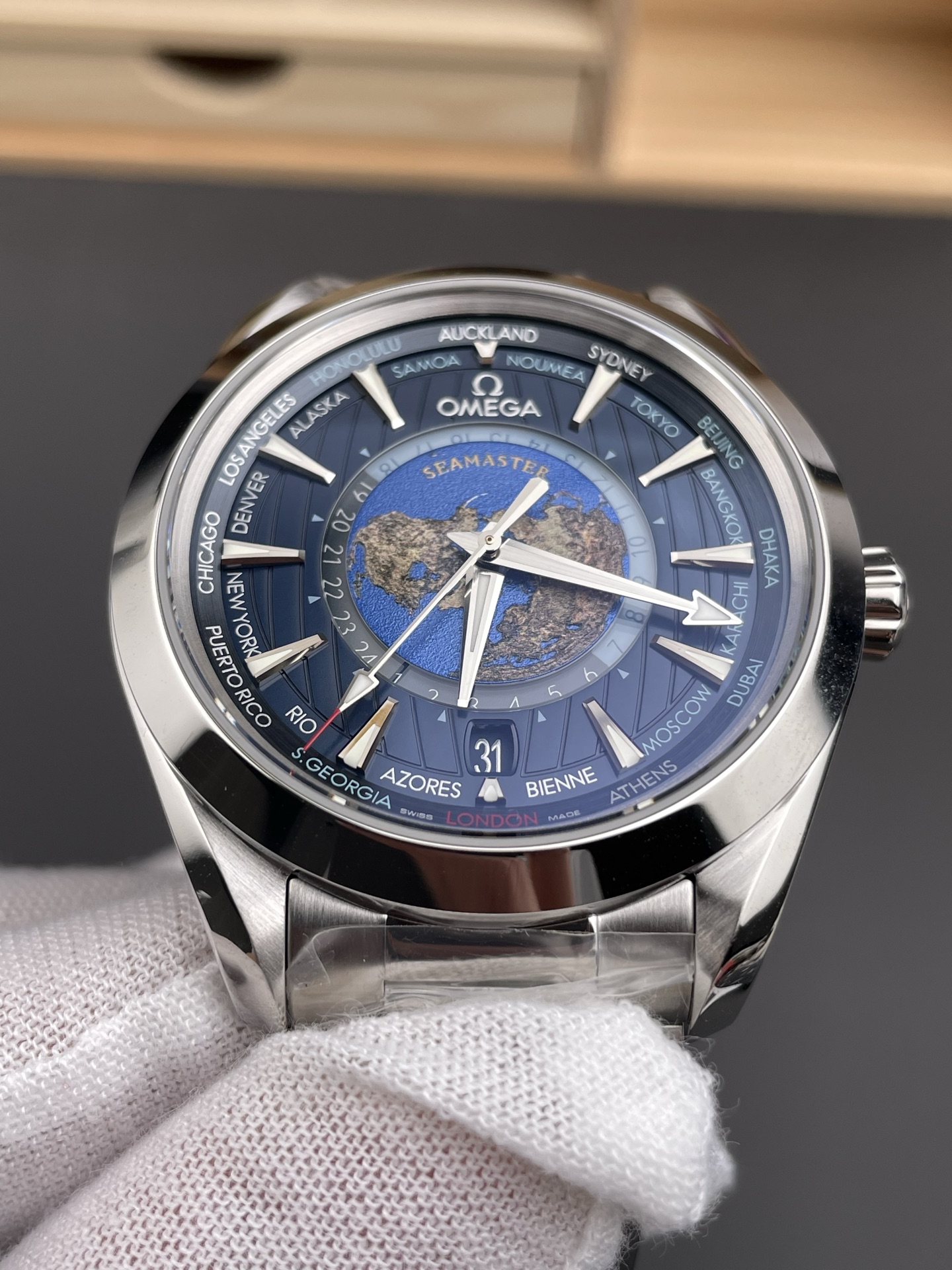 Omega Aqua Terra 150M Wolrd Timer 24 Blue Dial 904L Steel 1:1 Mirror Super Clone 41MM - view 4