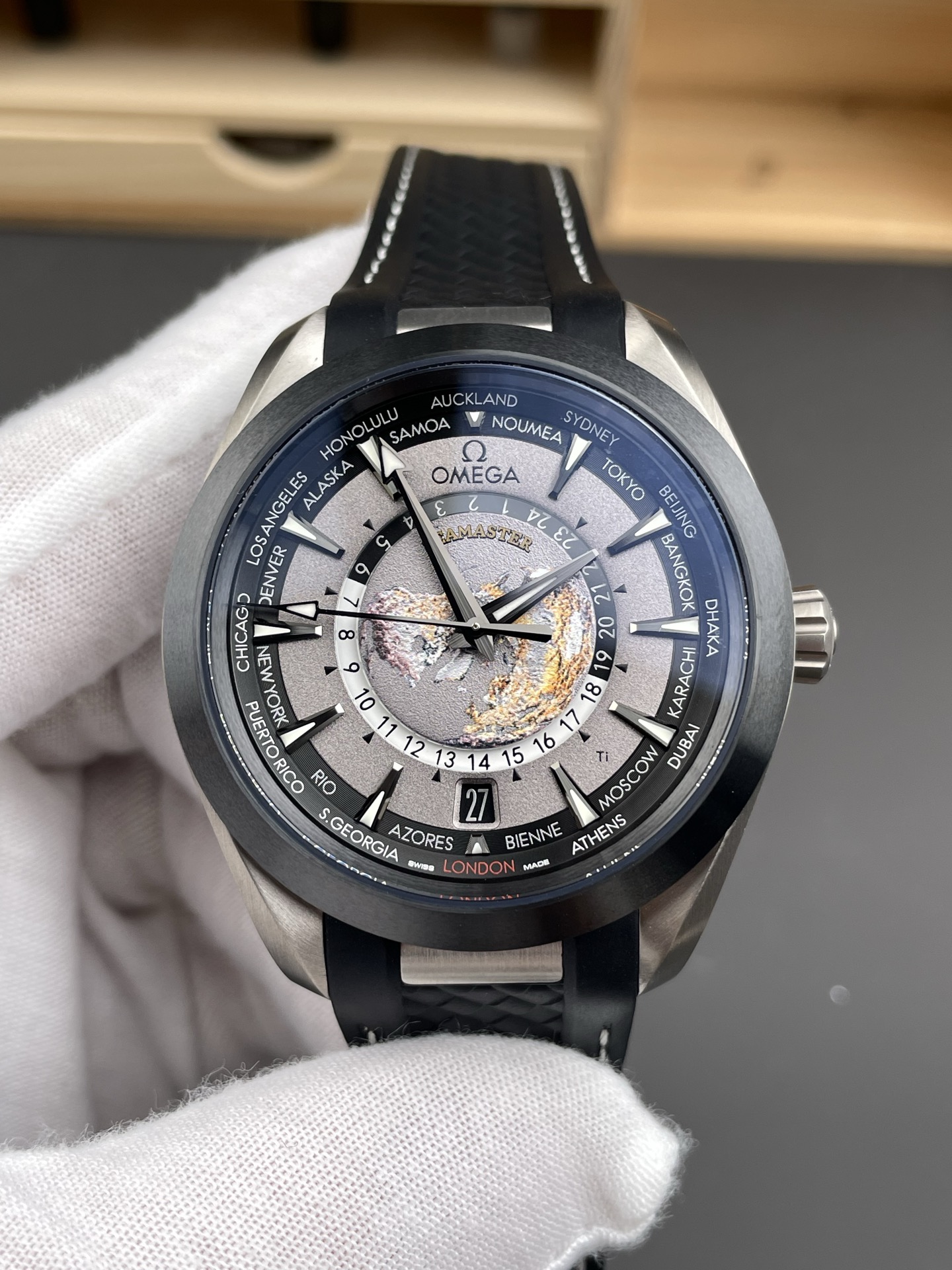 Omega Seamaster Aqua Terra 150M Worldtime Rubber Strap Swiss Super Clone Watch - view 4