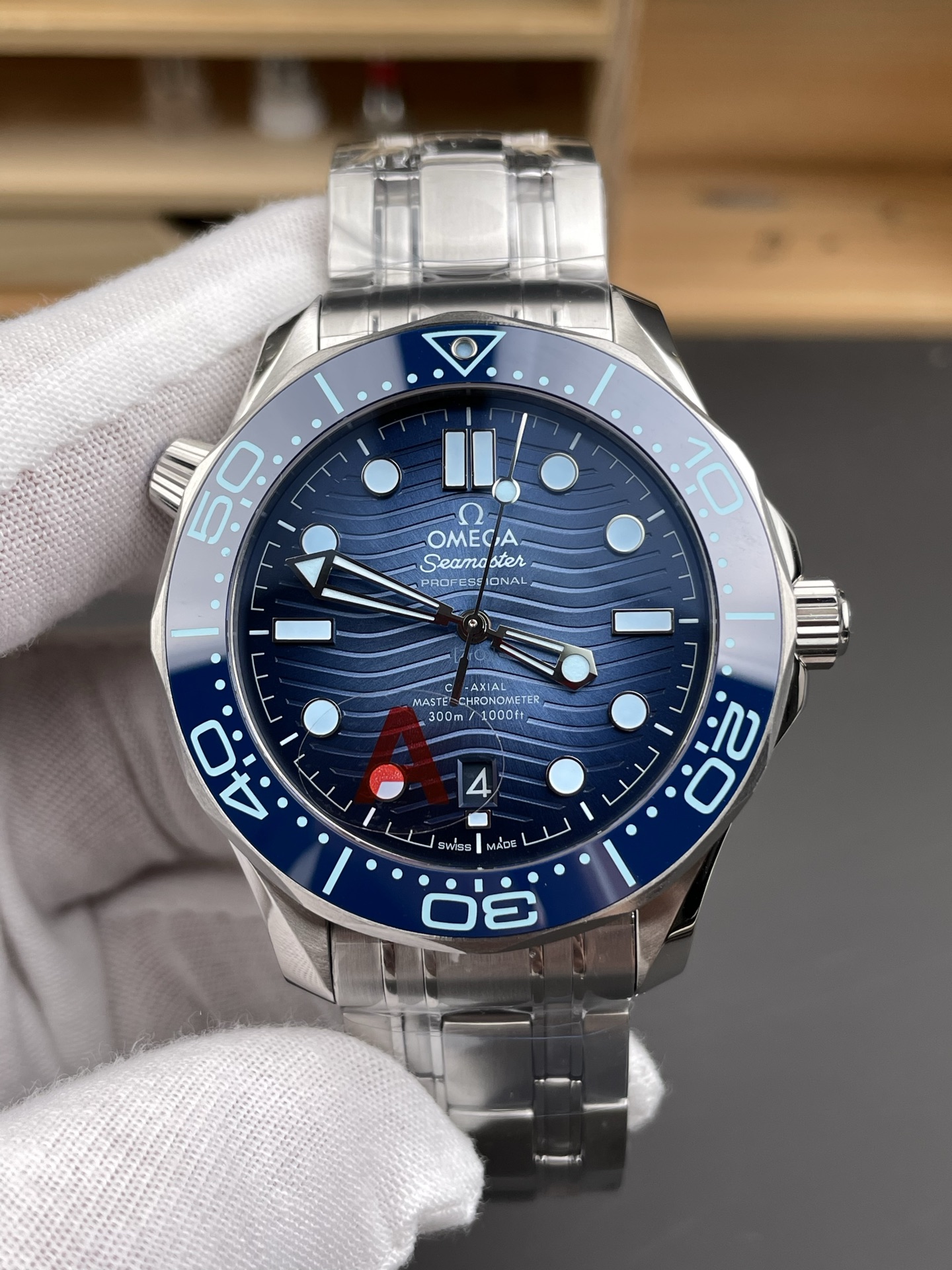 Omega Seamaster 300M Summer Blue Swiss 904L Steel 1:1 Mirror Super Clone Watch - view 3