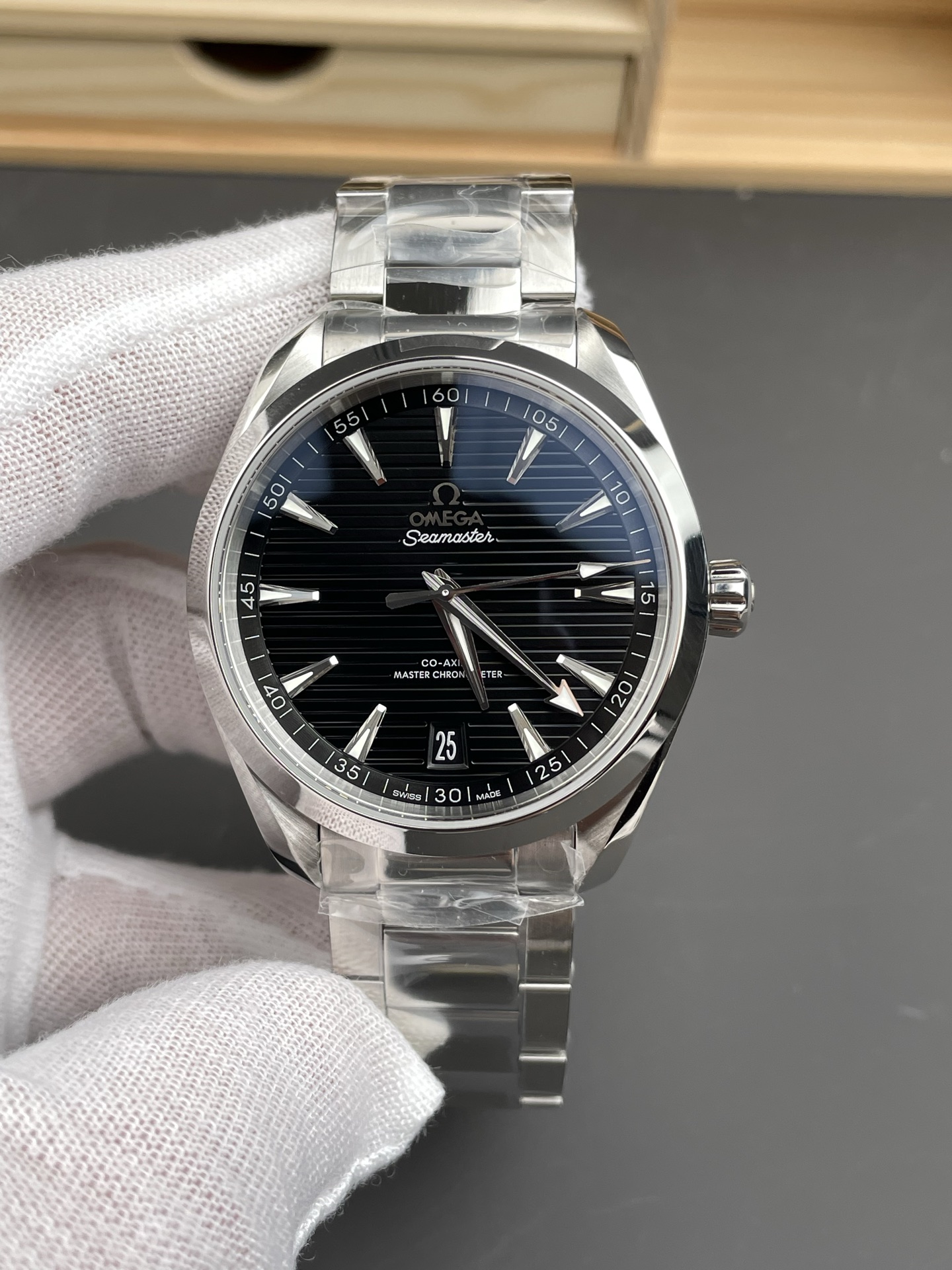 Omega Aqua Terra 150M Black Dial 904L Steel Casing 1:1 Mirror Super Clone 41MM - view 10