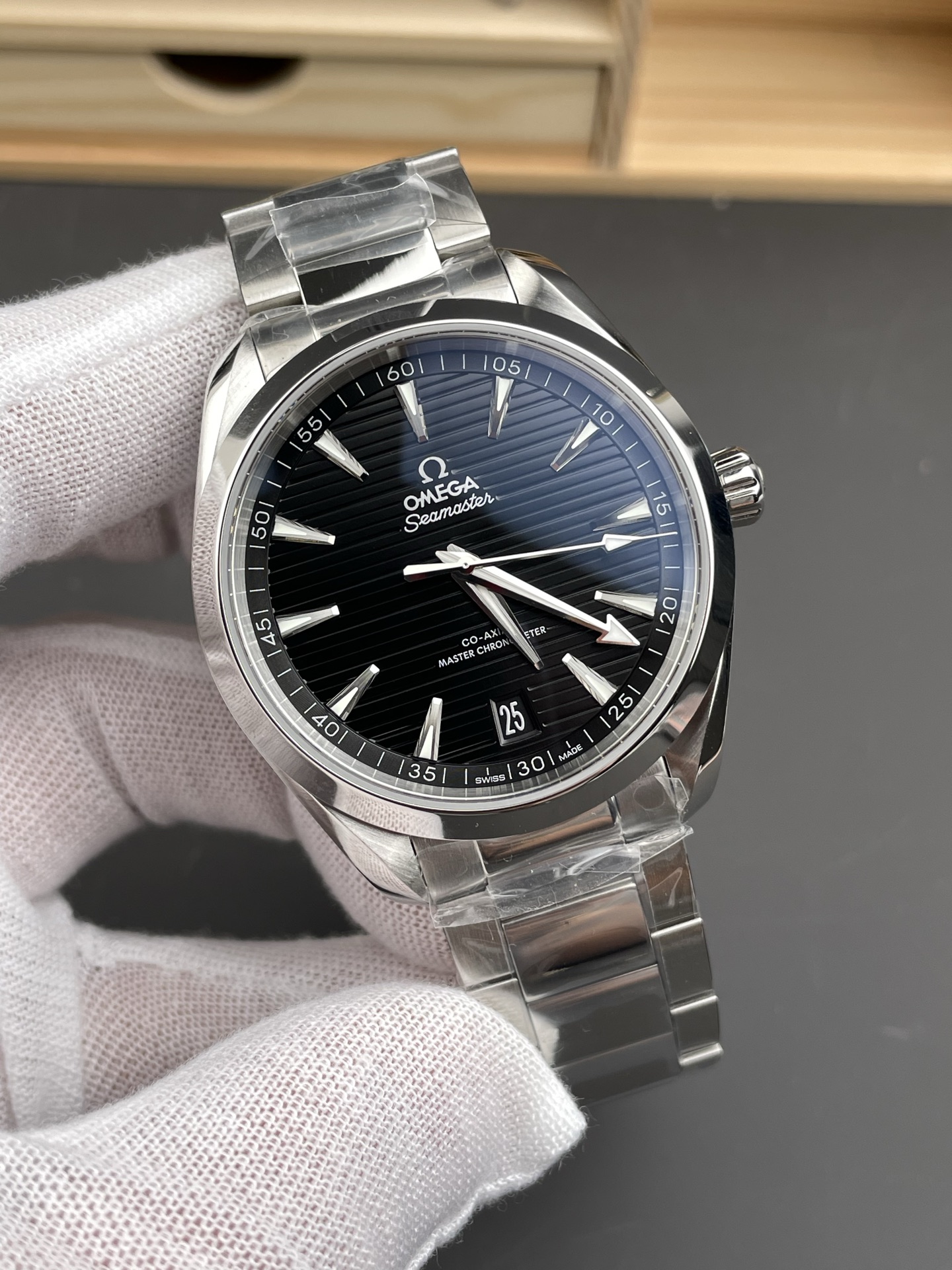 Omega Aqua Terra 150M Black Dial 904L Steel Casing 1:1 Mirror Super Clone 41MM - view 8