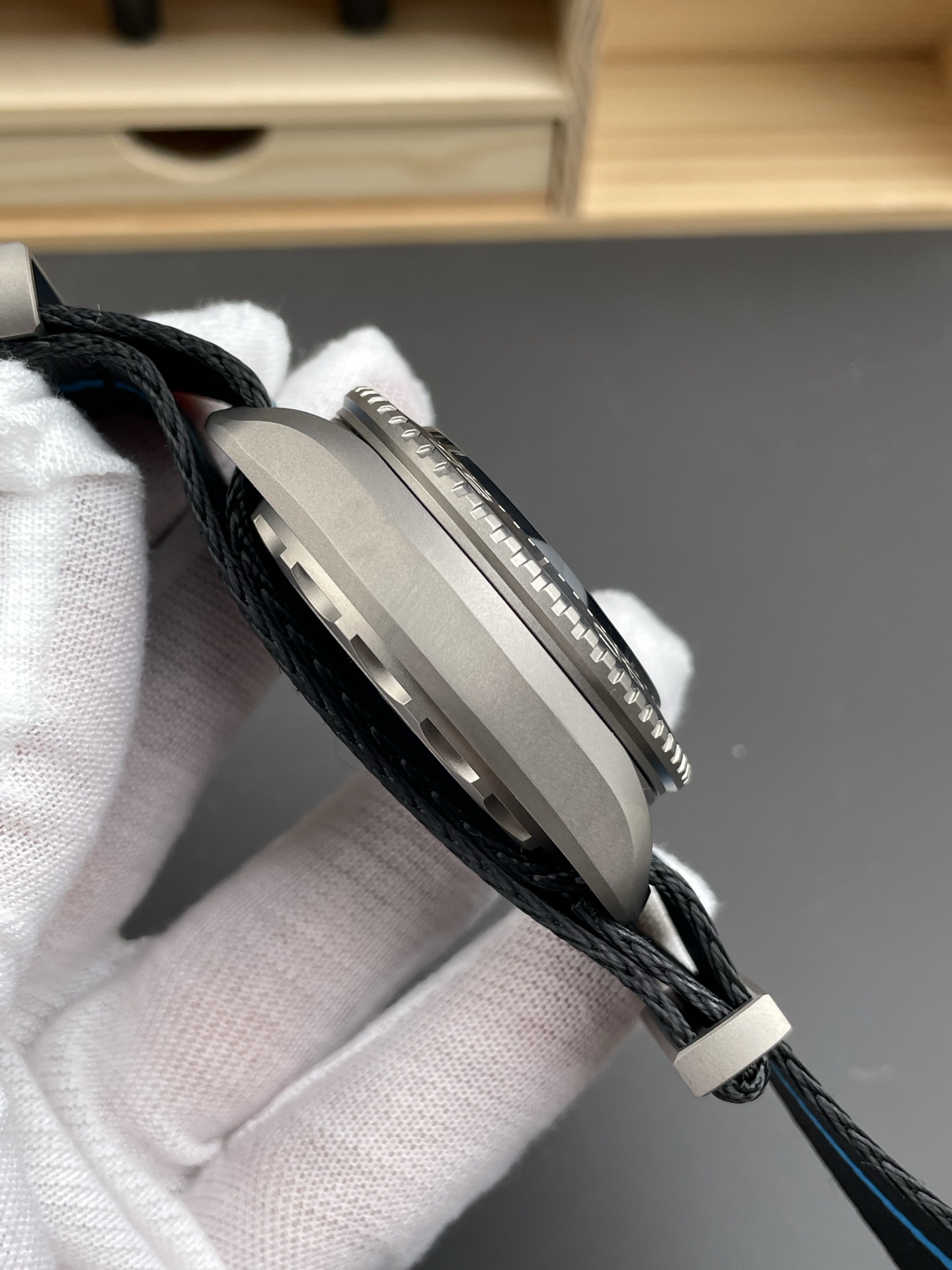 Omega Seamaster Planet Ocean 600M Ultra Deep Titanium 45.50mm 1:1 Mirror Super Clone Watch - view 6