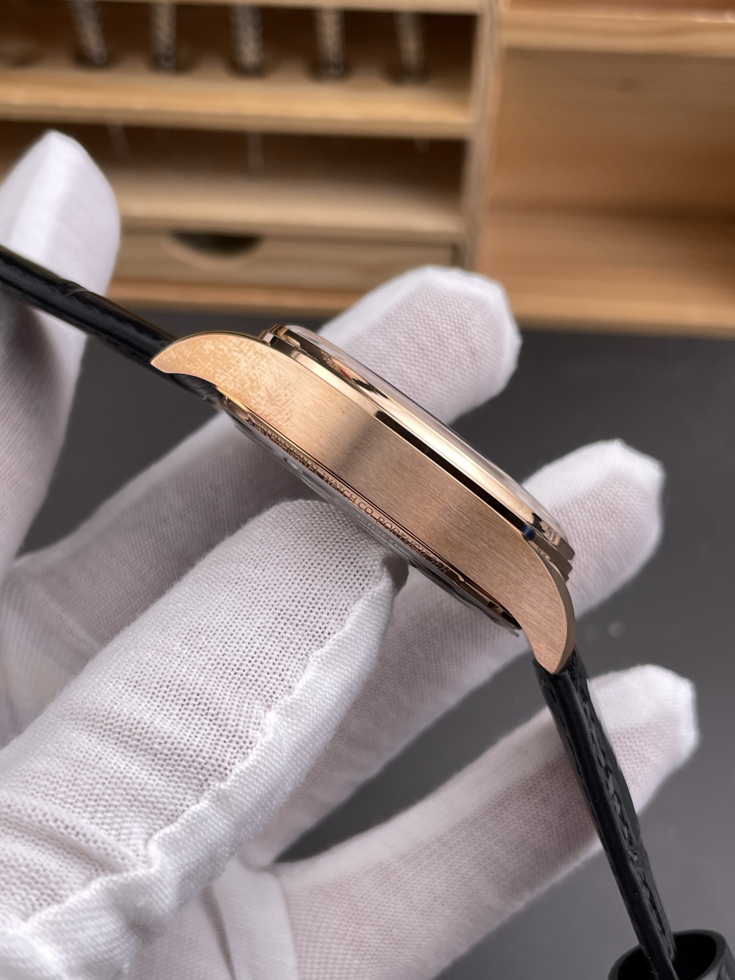 IWC Portugieser Series Top-Tier Super Clone (Swiss 1:1 Mirror-Grade) Watch - White Dial, Rose Gold Case - view 7