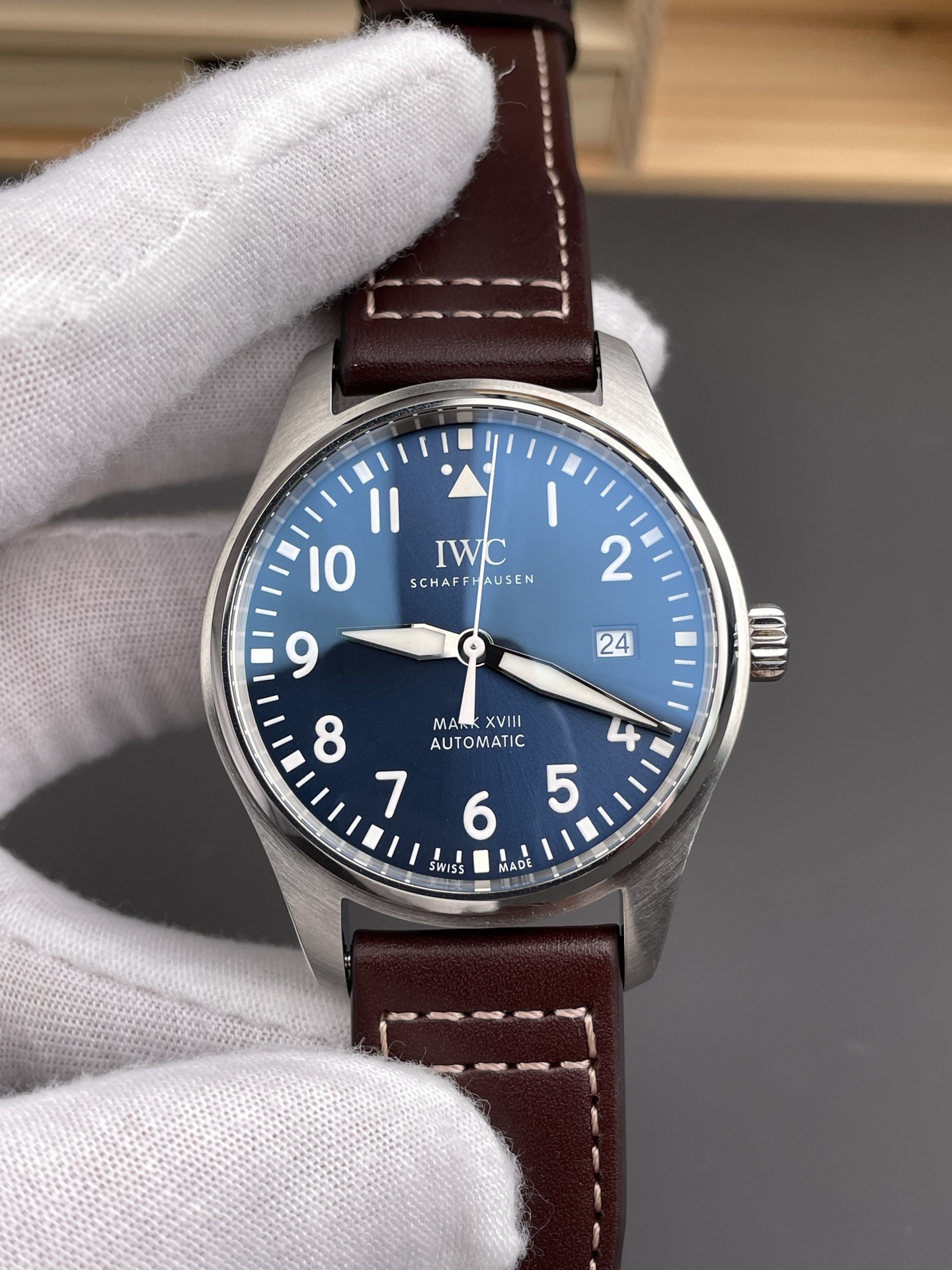IWC Pilot’s MARK XVIII IW327010 Steel Blue Dial Le Petit Prince 904L Steel 1:1 Mirror Super Clone - view 3