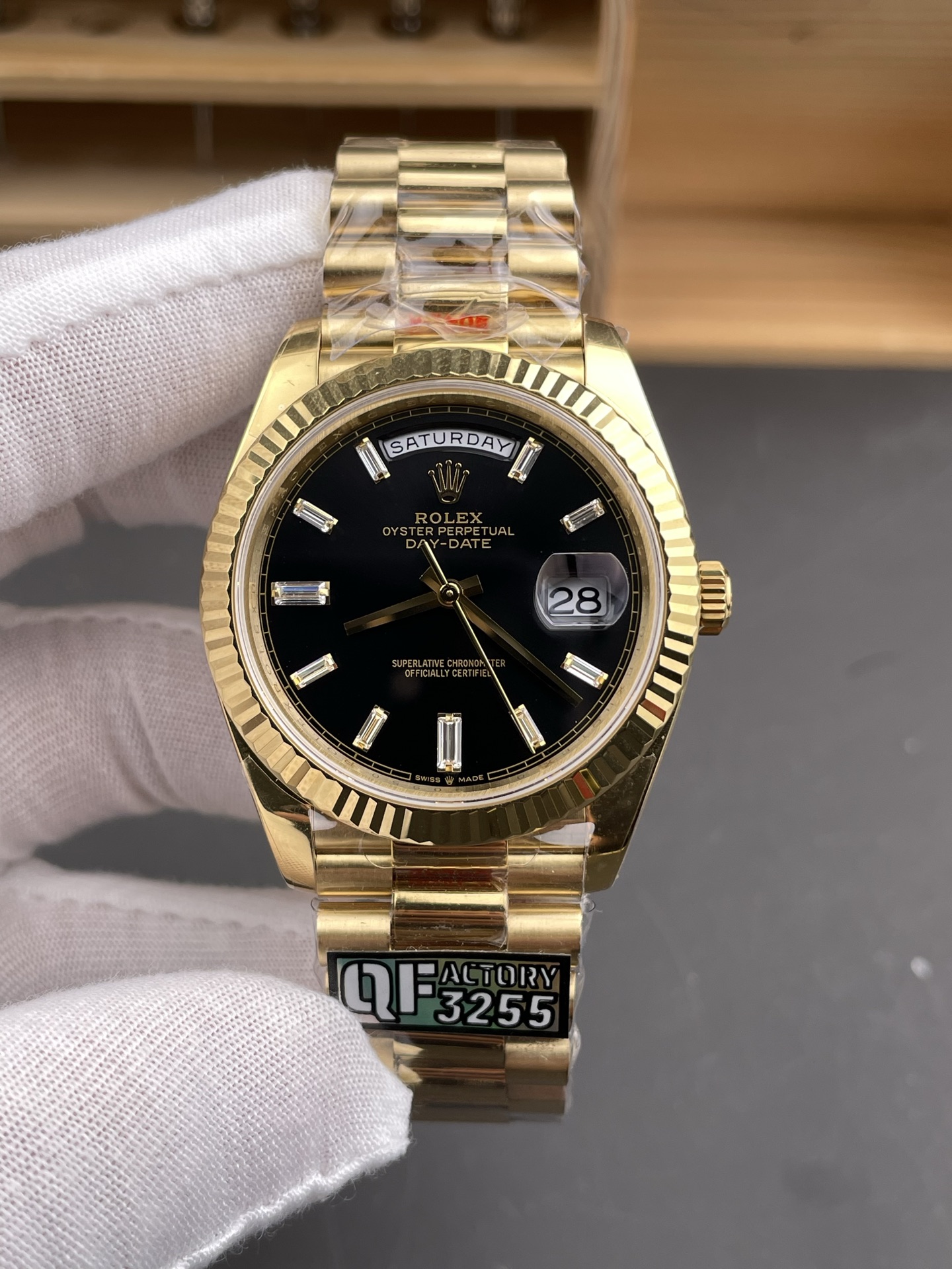 Rolex Day Date Presidential 18K Yellow Gold Watch 40MM - Black Dial 1:1 Mirror Quality(189g) - Super Clone Watch - view 2