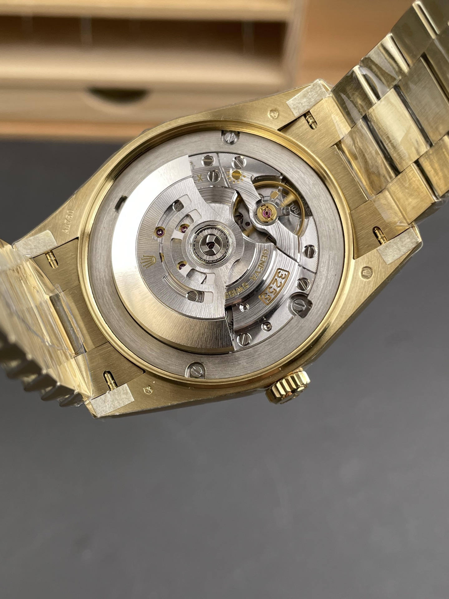 Rolex Day Date Super Clone Gold Dial 40MM 212 Grams Swiss watch - view 6