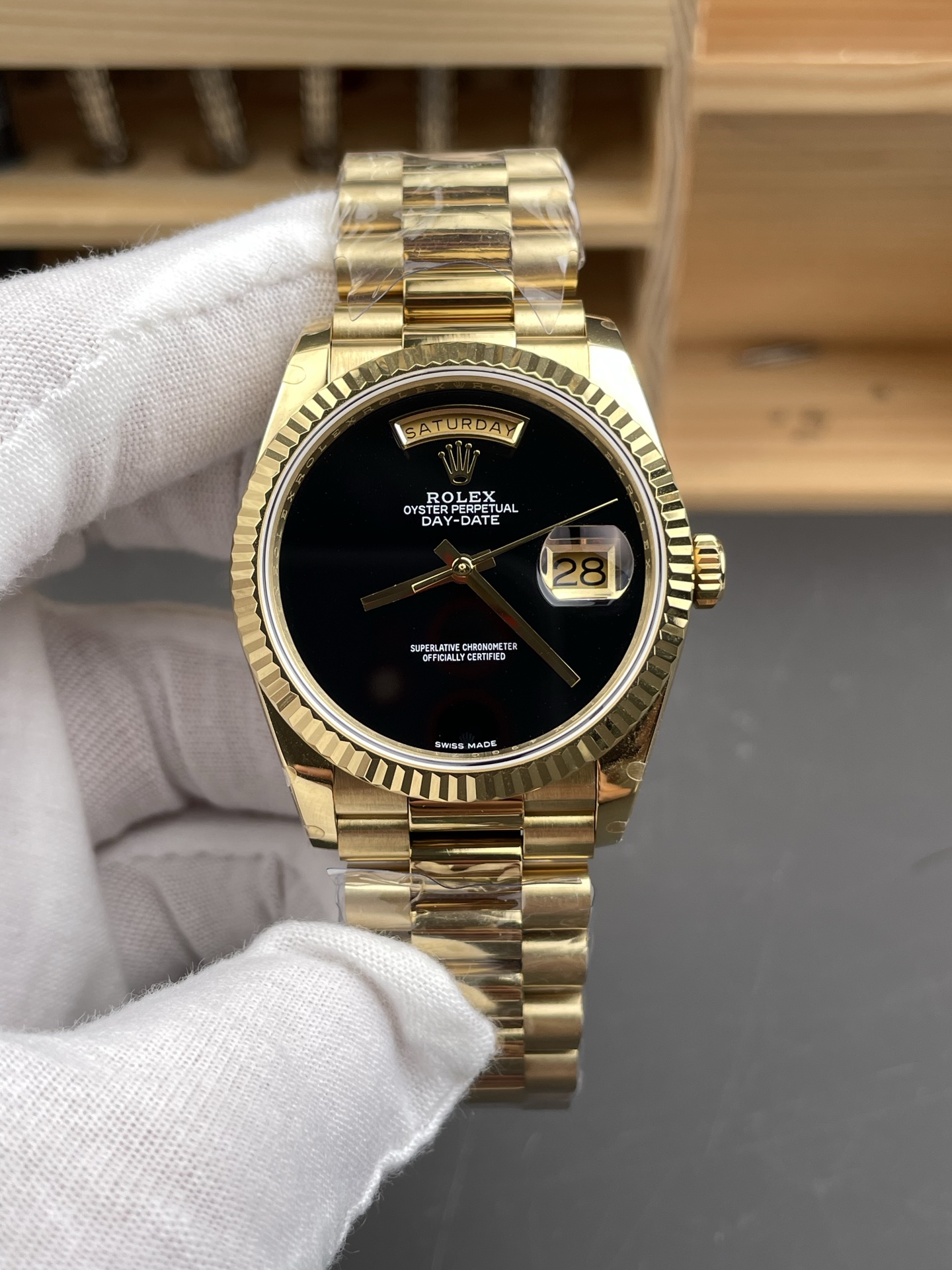 Rolex Day Date Presidential 18K Yellow Gold Watch 36MM - Black Dial 1:1 Mirror Quality - Super Clone Watch - view 2