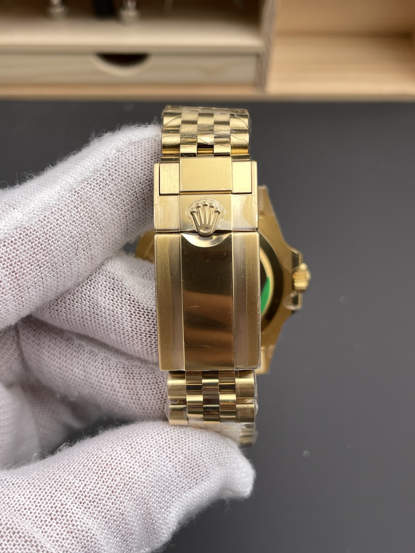 Rolex GMT Masters II Super Clone 126718GRNR Yellow Gold Tiger Iron Dial Swiss Watch - view 9