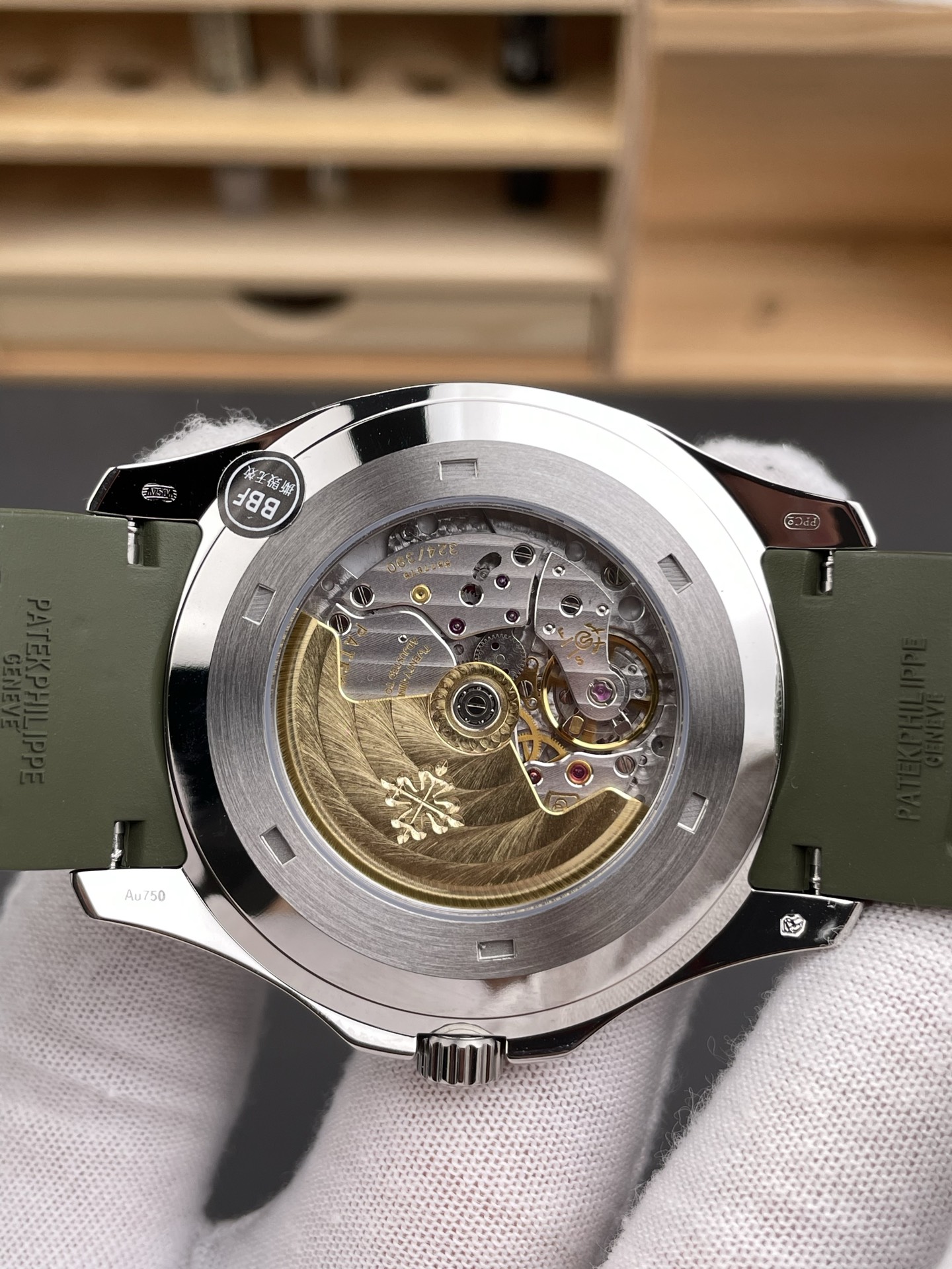 Patek Philippe Aquanaut Super Clone 5168G Green Dial 904L Steel Watch - view 5