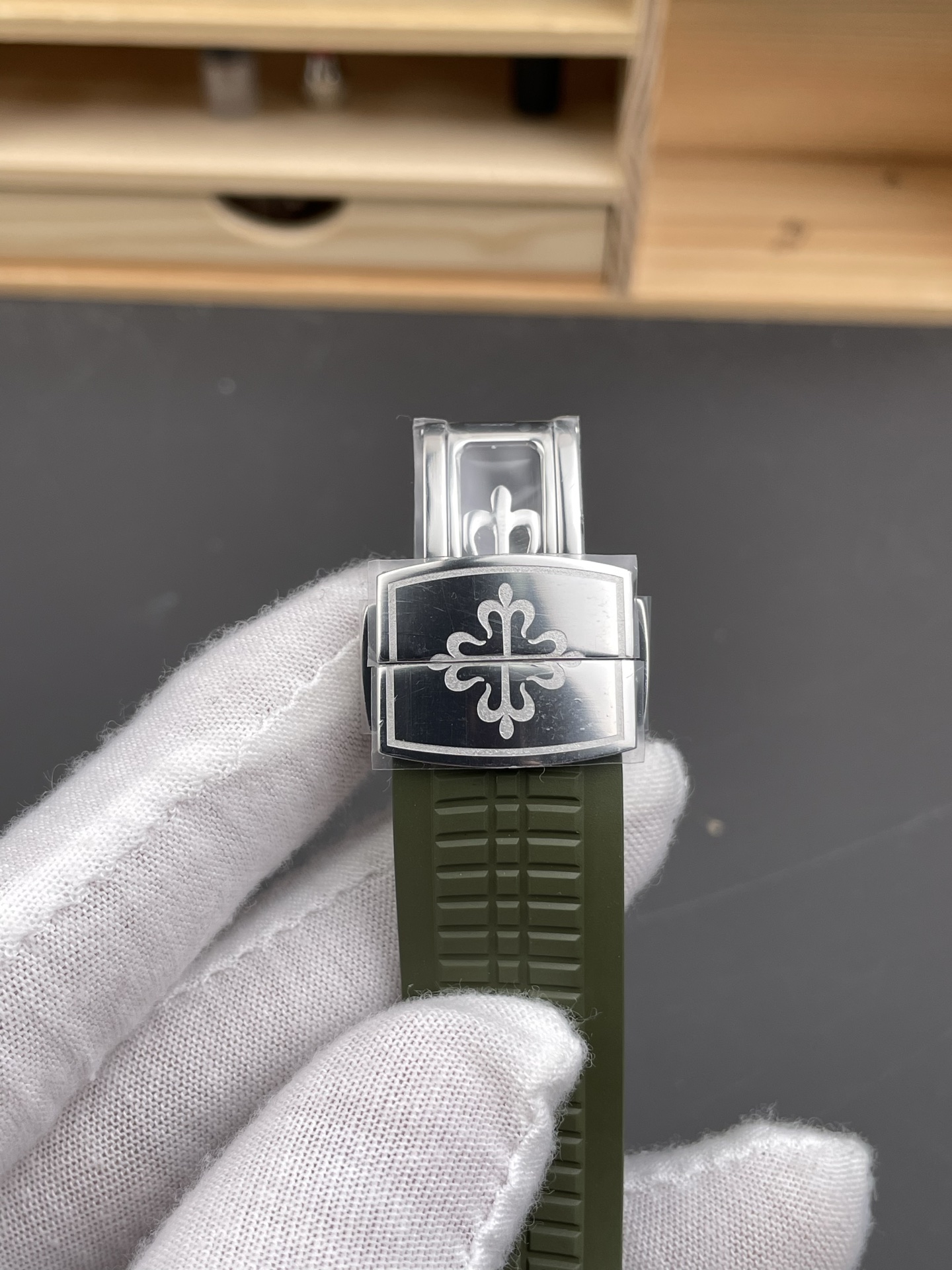 Patek Philippe Aquanaut Super Clone 5168G Green Dial 904L Steel Watch - view 9