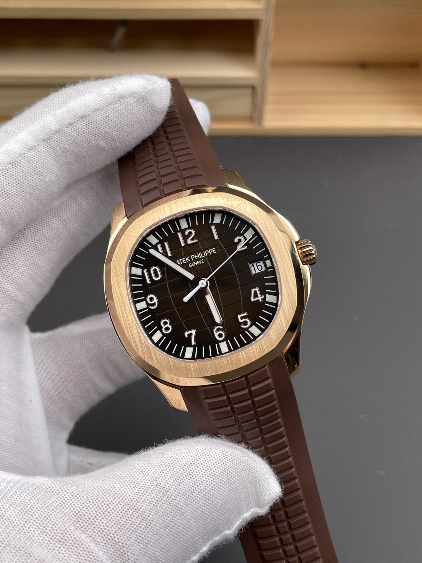 Patek Philippe Super Clone Aquanaut 5167 904L Rose Gold Brown Dial Watch - view 4