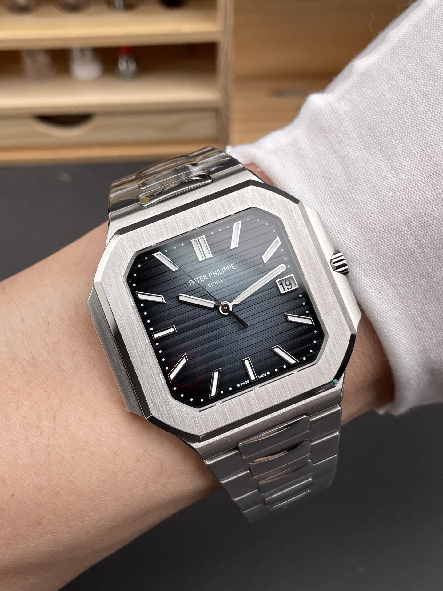 Patek Philippe Cubitus 5821 904L Steel Casing Blue Dial Swiss Super Clone Watch - view 10