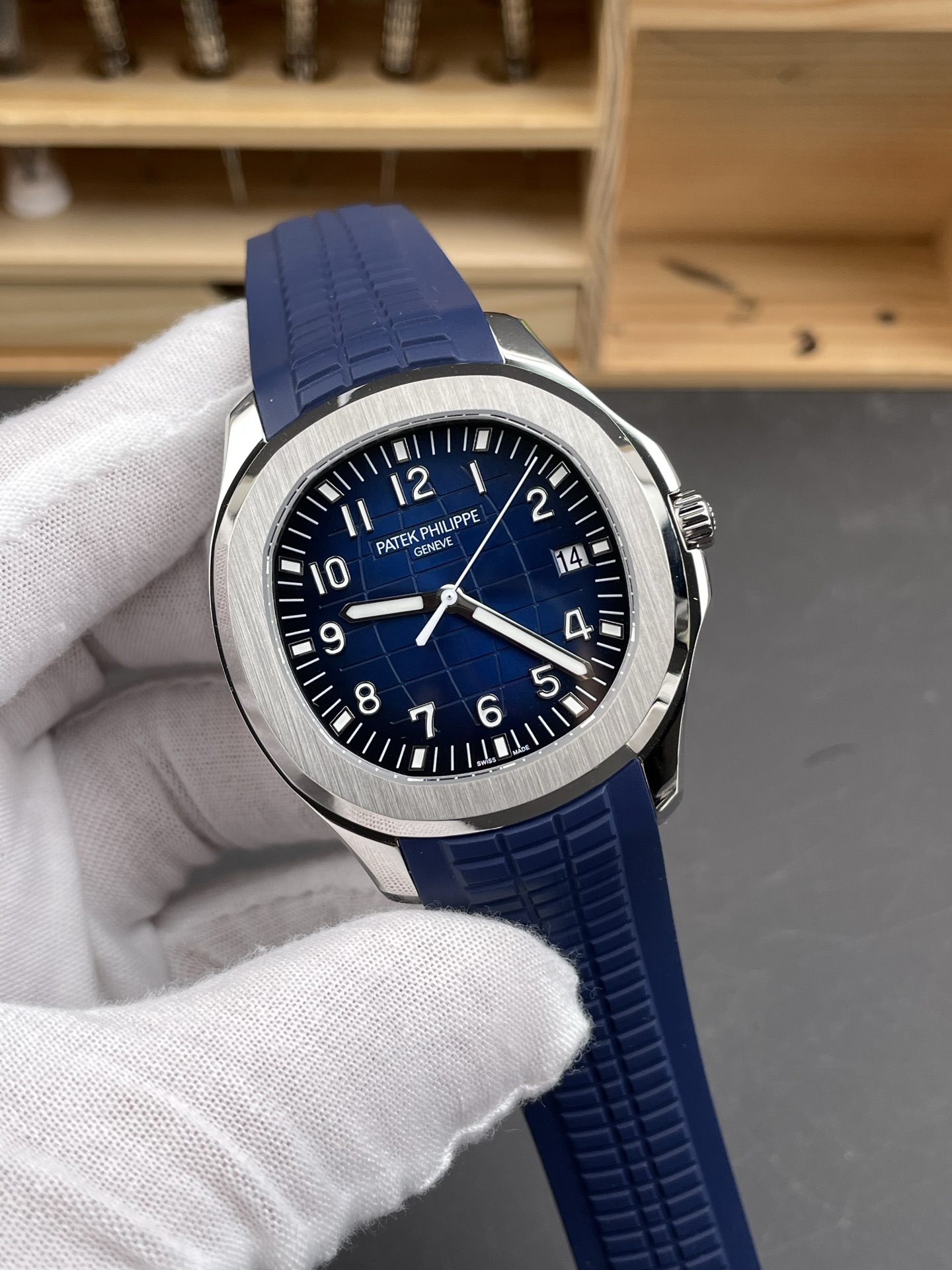 Patek Philippe Aquanaut 5168G-001 Swiss Super Clone 904L Steel - 1:1 Mirror Edition - view 4