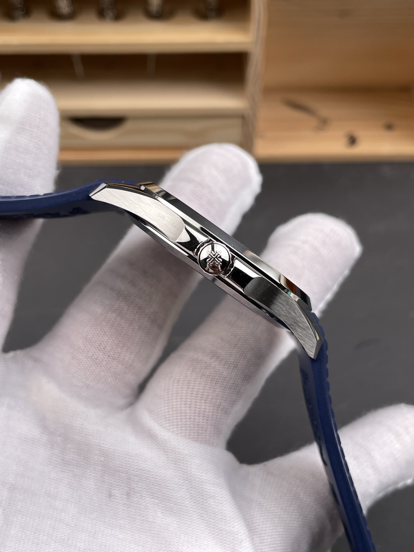 Patek Philippe Aquanaut 5168G-001 Swiss Super Clone 904L Steel - 1:1 Mirror Edition - view 6